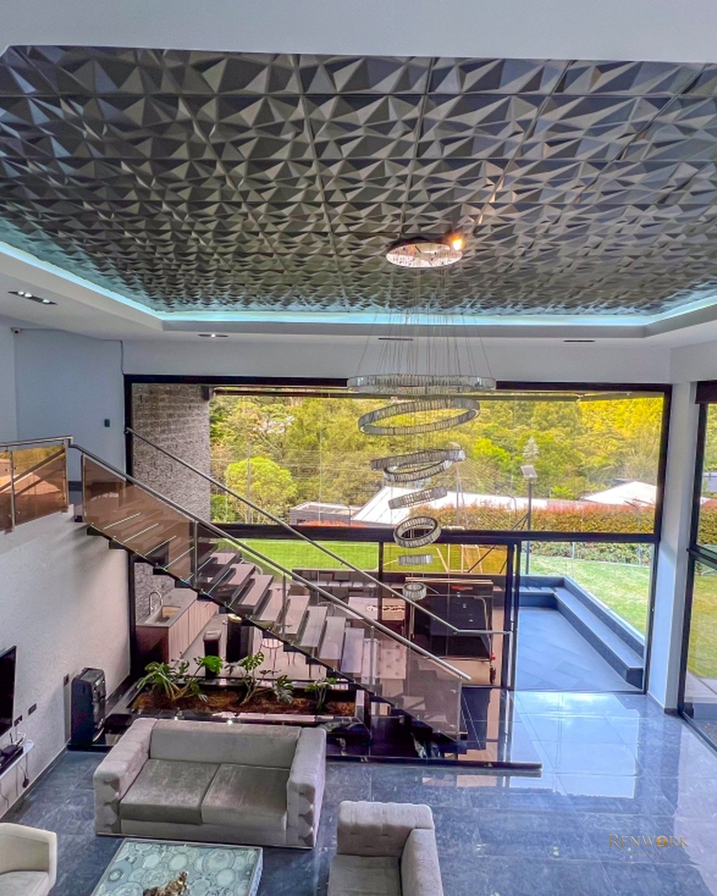 CASA MODERNA CON CANCHA SINTETICA EN LAS PALMAS · foto 15