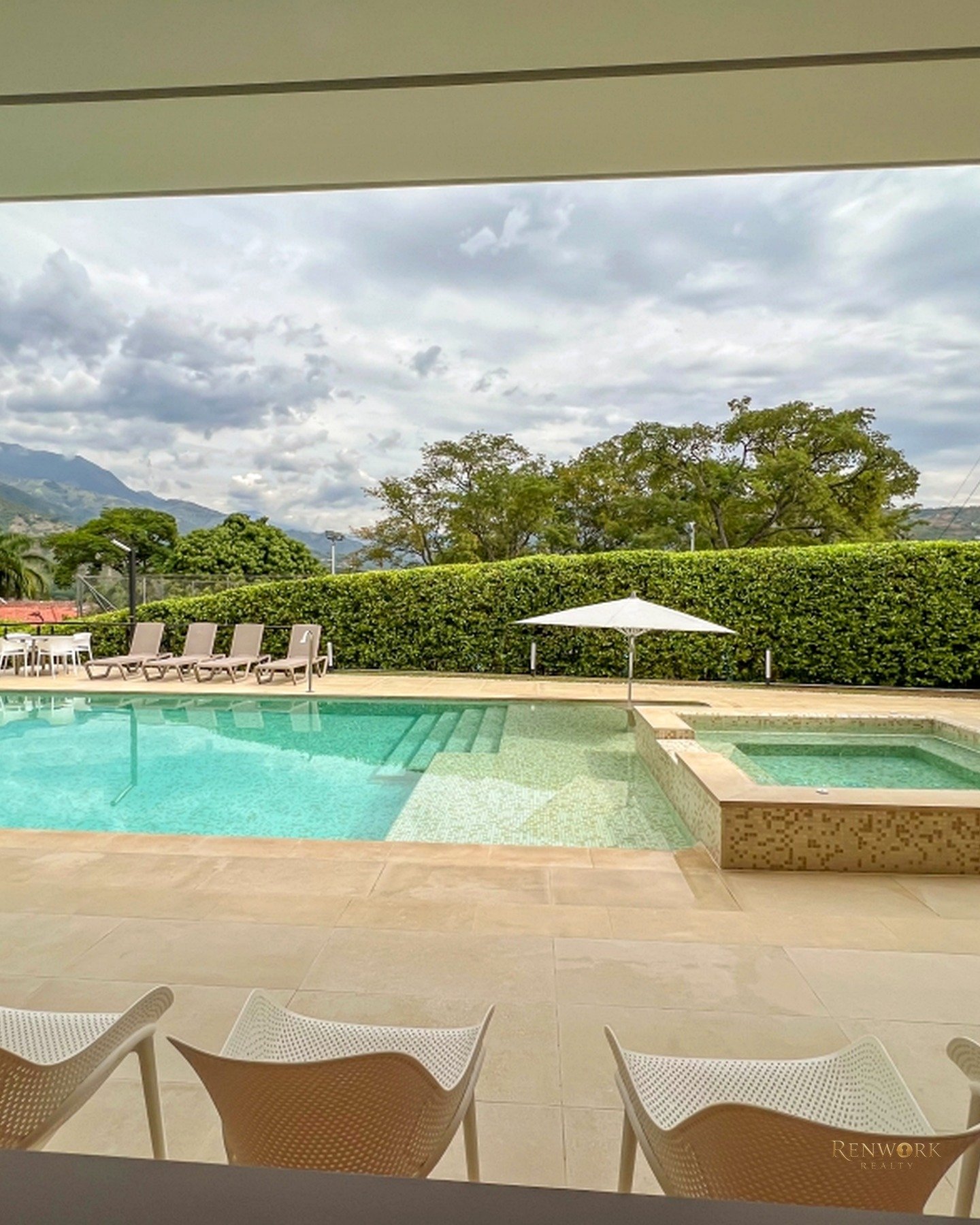 CASA MODERNA DEN SAN JERONIMO, PISCINA 6 HABITACIONES · foto 8
