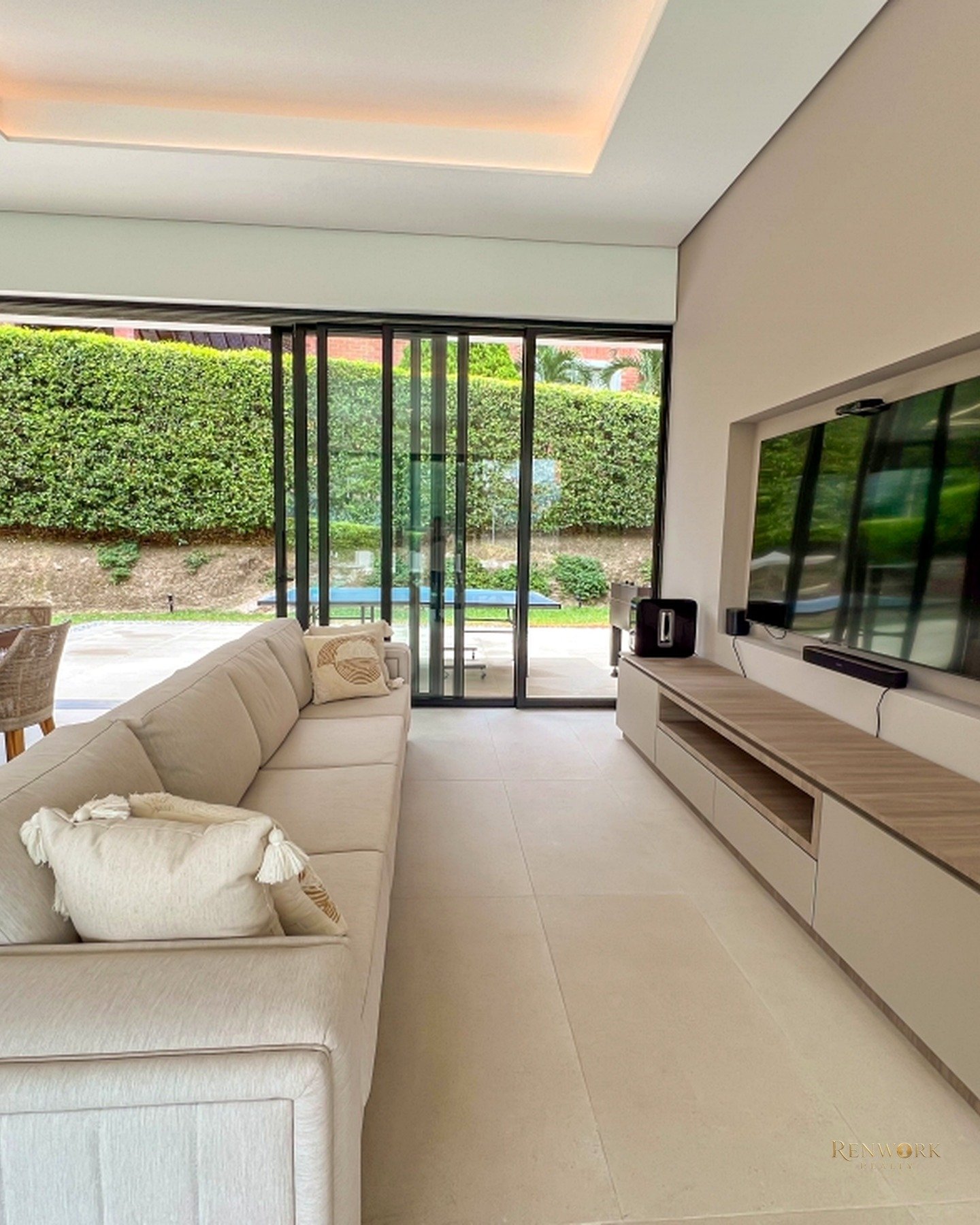 CASA MODERNA DEN SAN JERONIMO, PISCINA 6 HABITACIONES · foto 7