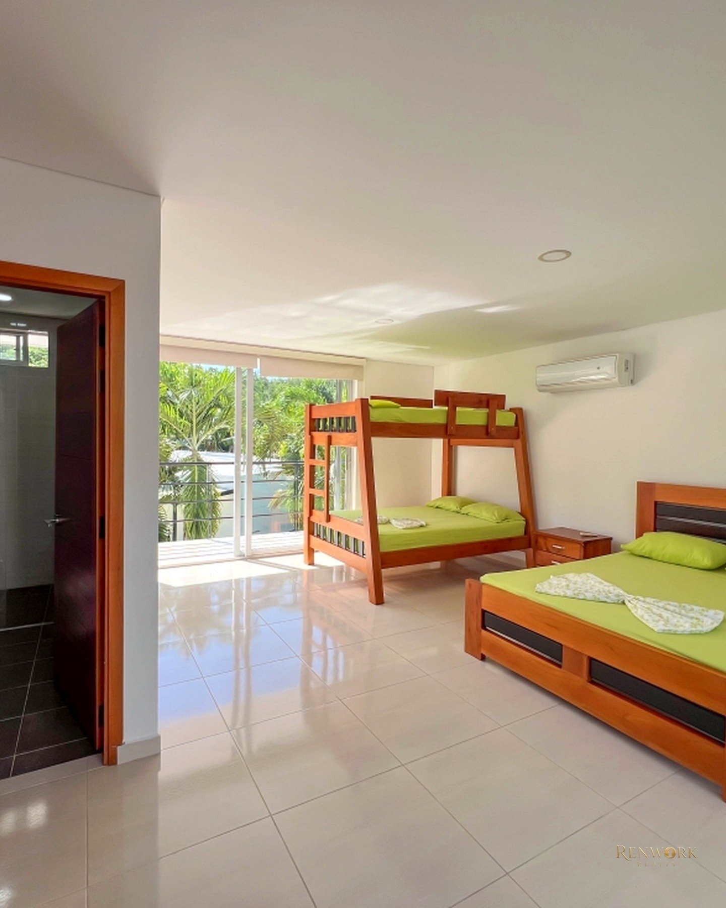 CASA MODERNA EN SAN JERONIMO 12 HABITACIONES PISCINA · foto 17