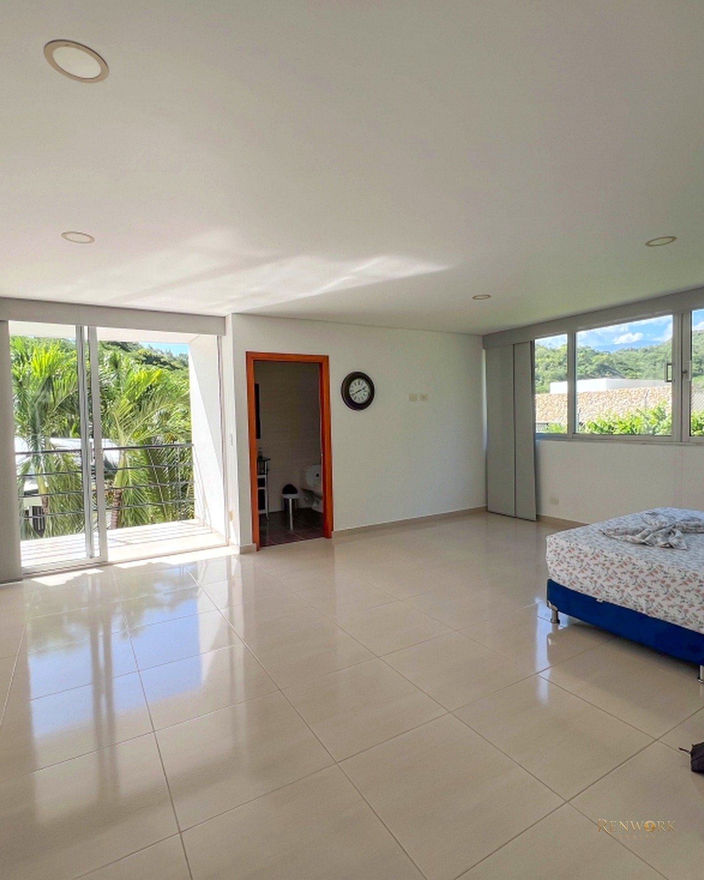 CASA MODERNA EN SAN JERONIMO 12 HABITACIONES PISCINA · foto 13