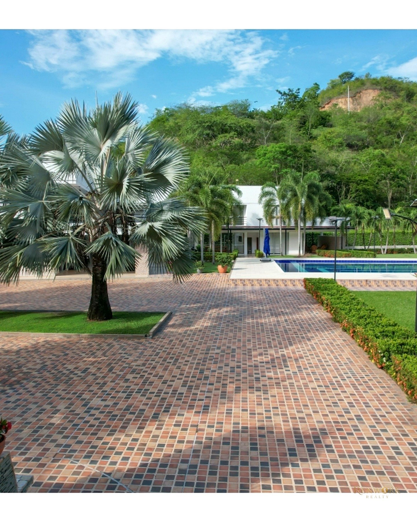 CASA MODERNA EN SAN JERONIMO 12 HABITACIONES PISCINA · foto 7