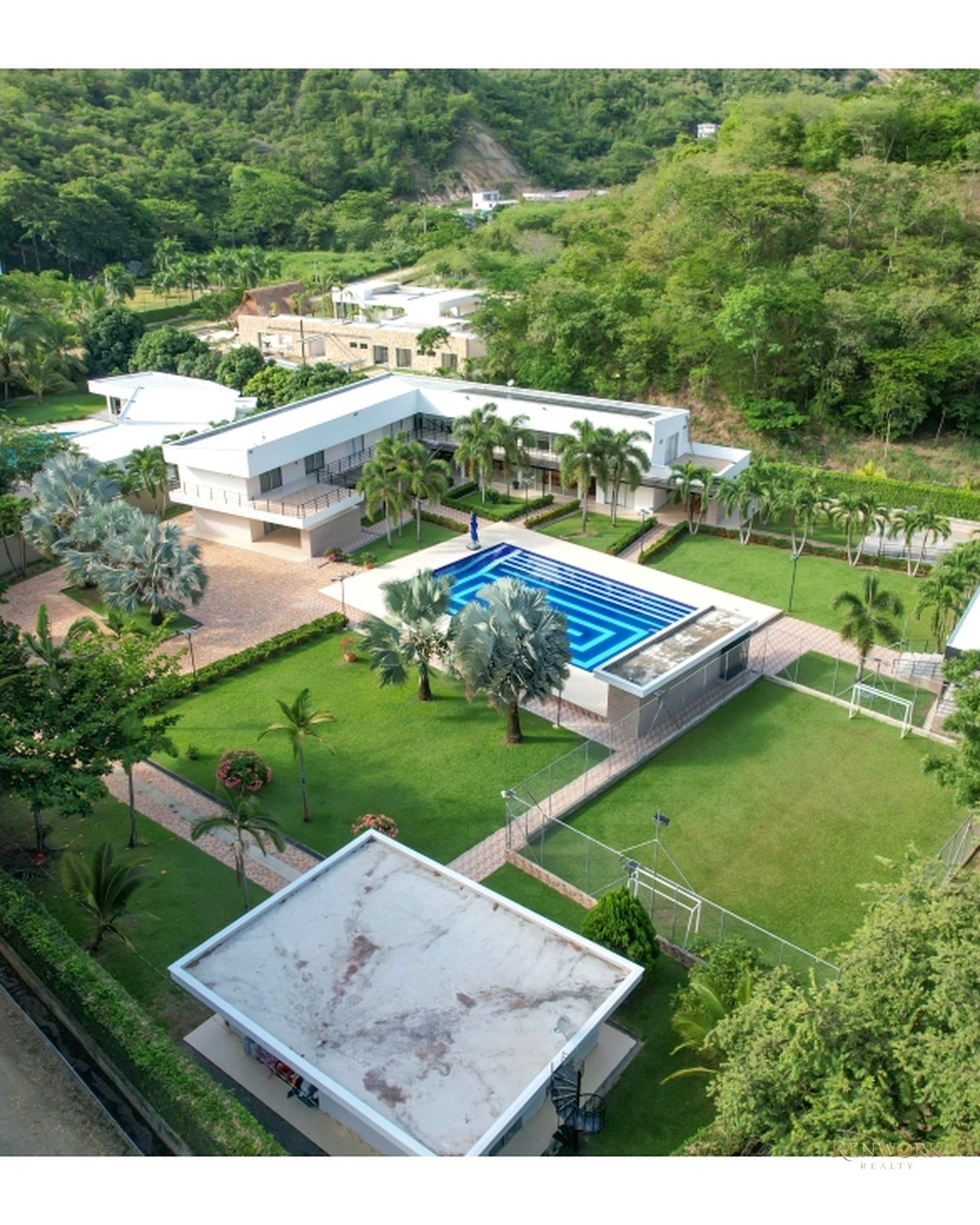 CASA MODERNA EN SAN JERONIMO 12 HABITACIONES PISCINA · foto 4