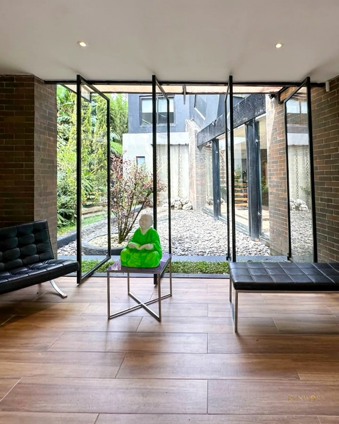 CASA PARA LA VENTA EN EL POBLADO, EN UNIDAD CERRADA · foto 5
