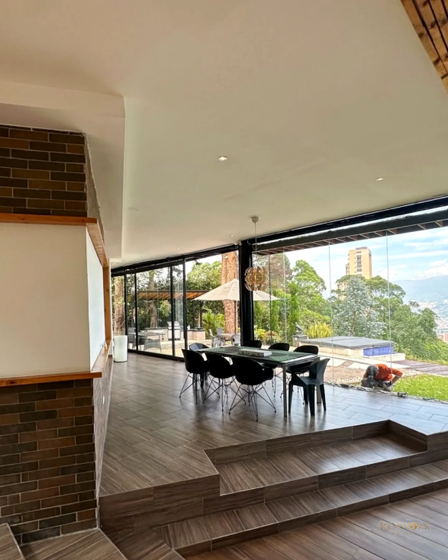 CASA PARA LA VENTA EN EL POBLADO, EN UNIDAD CERRADA · foto 8