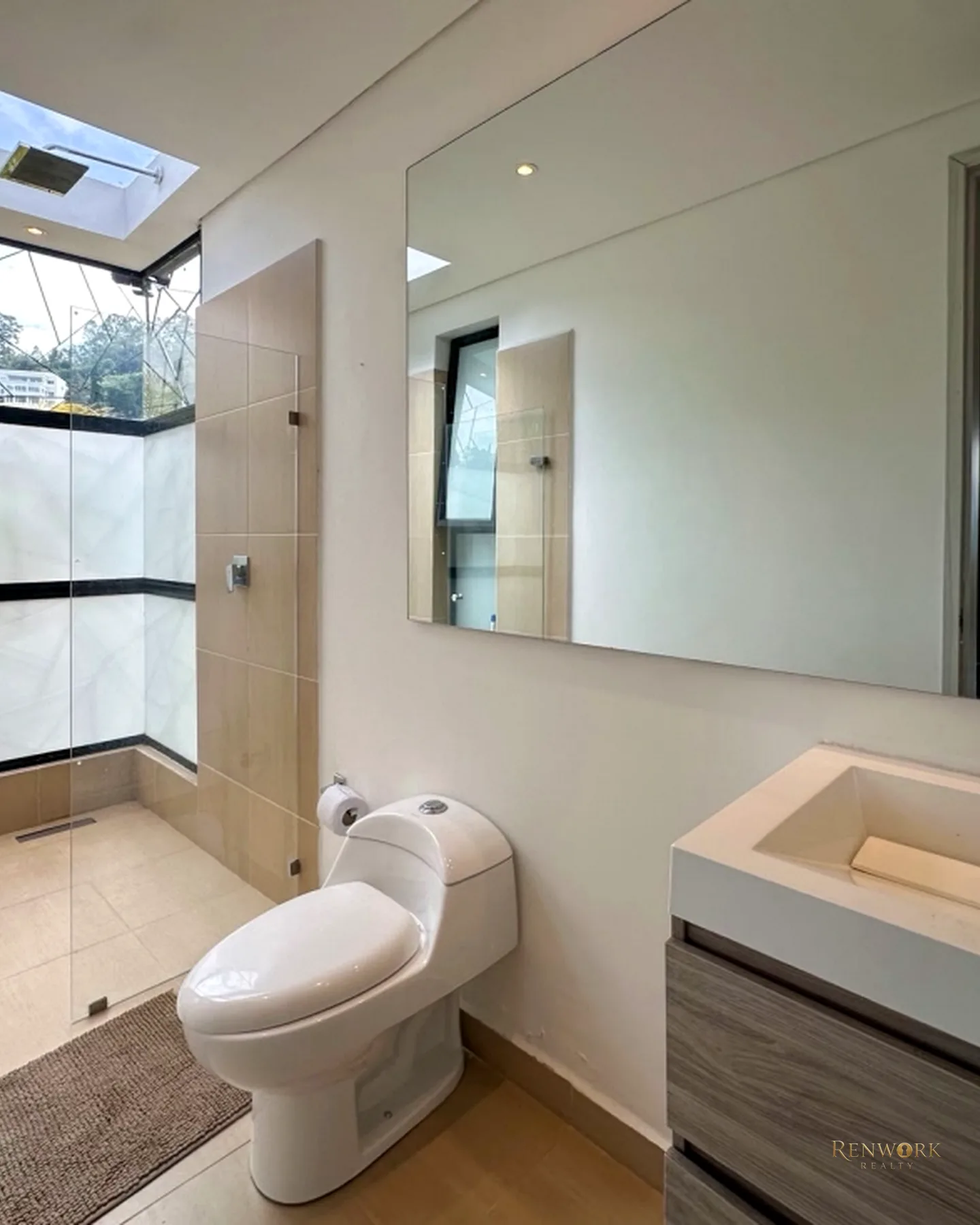 CASA PARA LA VENTA EN EL POBLADO, EN UNIDAD CERRADA · foto 10