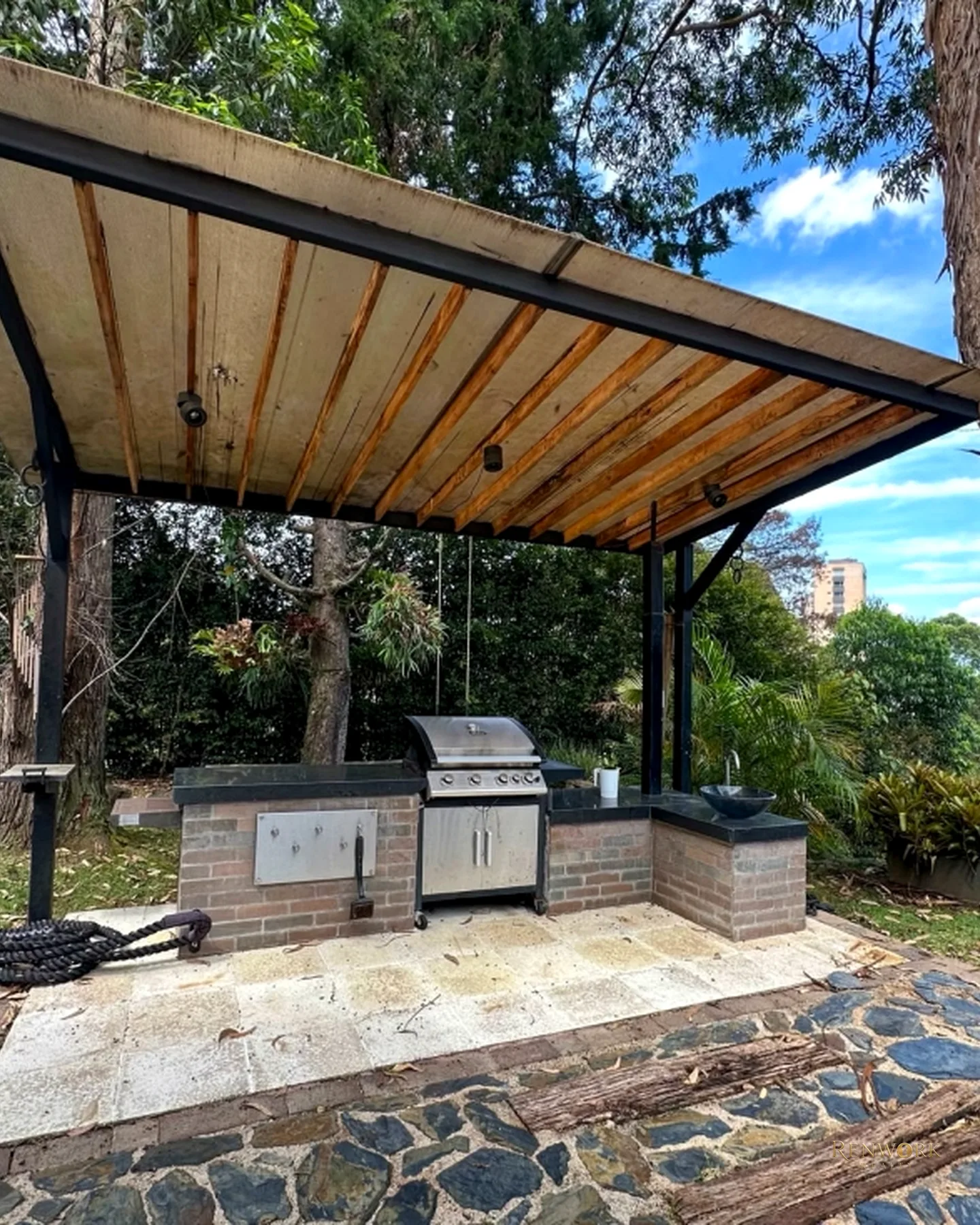 CASA PARA LA VENTA EN EL POBLADO, EN UNIDAD CERRADA · foto 13