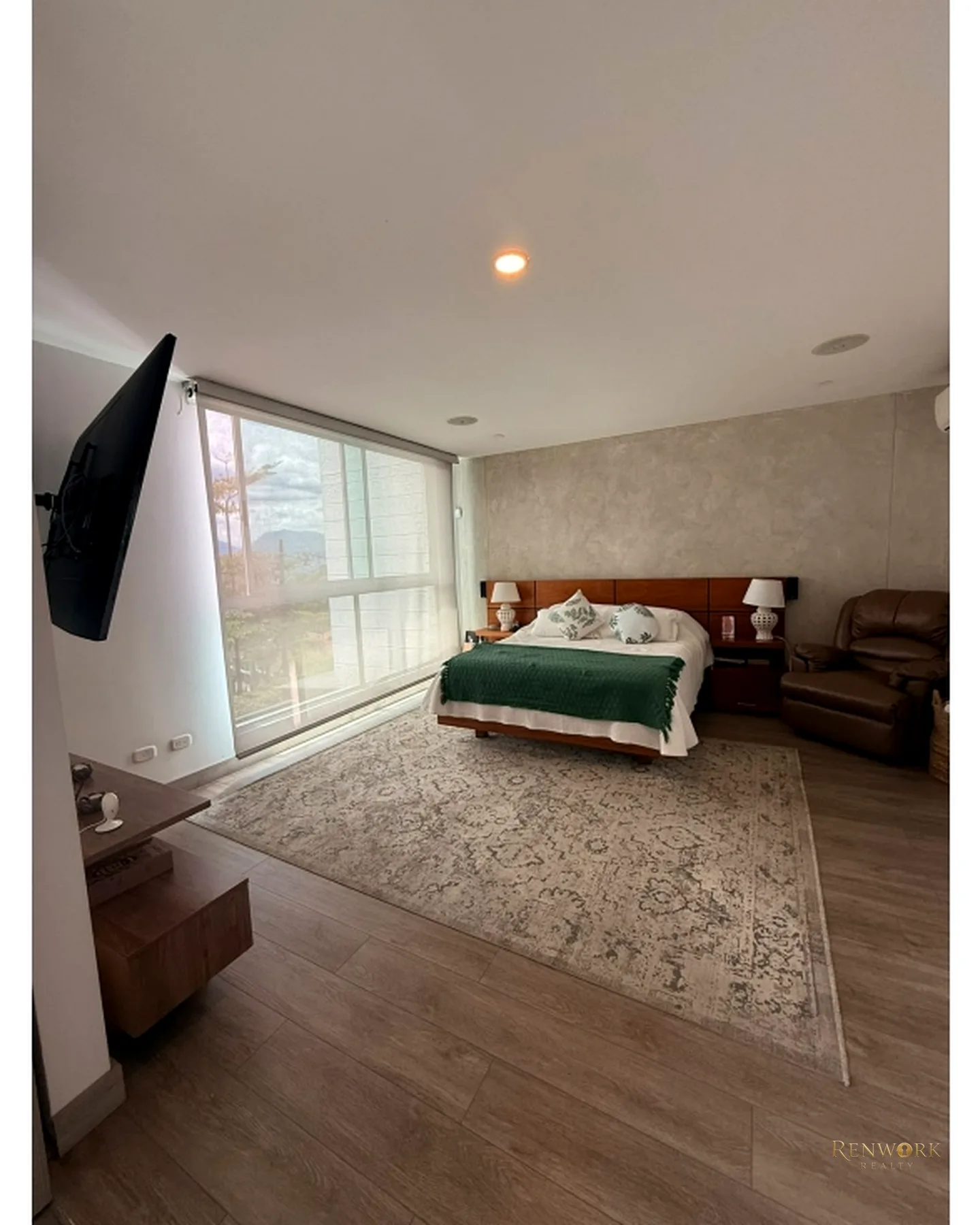 CASA PARA LA VENTA EN ENVIGADO EL ATRAVESADO · foto 11