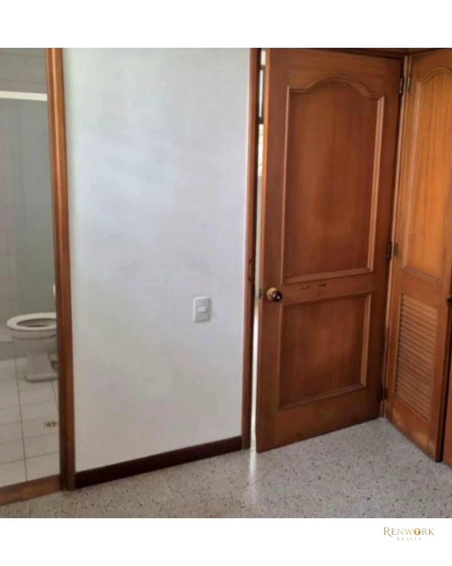 CASA PARA LA VENTA EN ENVIGADO TRANSVERSAL INTERMEDIA · foto 17