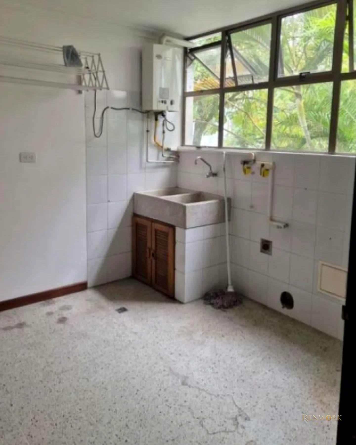 CASA PARA LA VENTA EN ENVIGADO TRANSVERSAL INTERMEDIA · foto 16