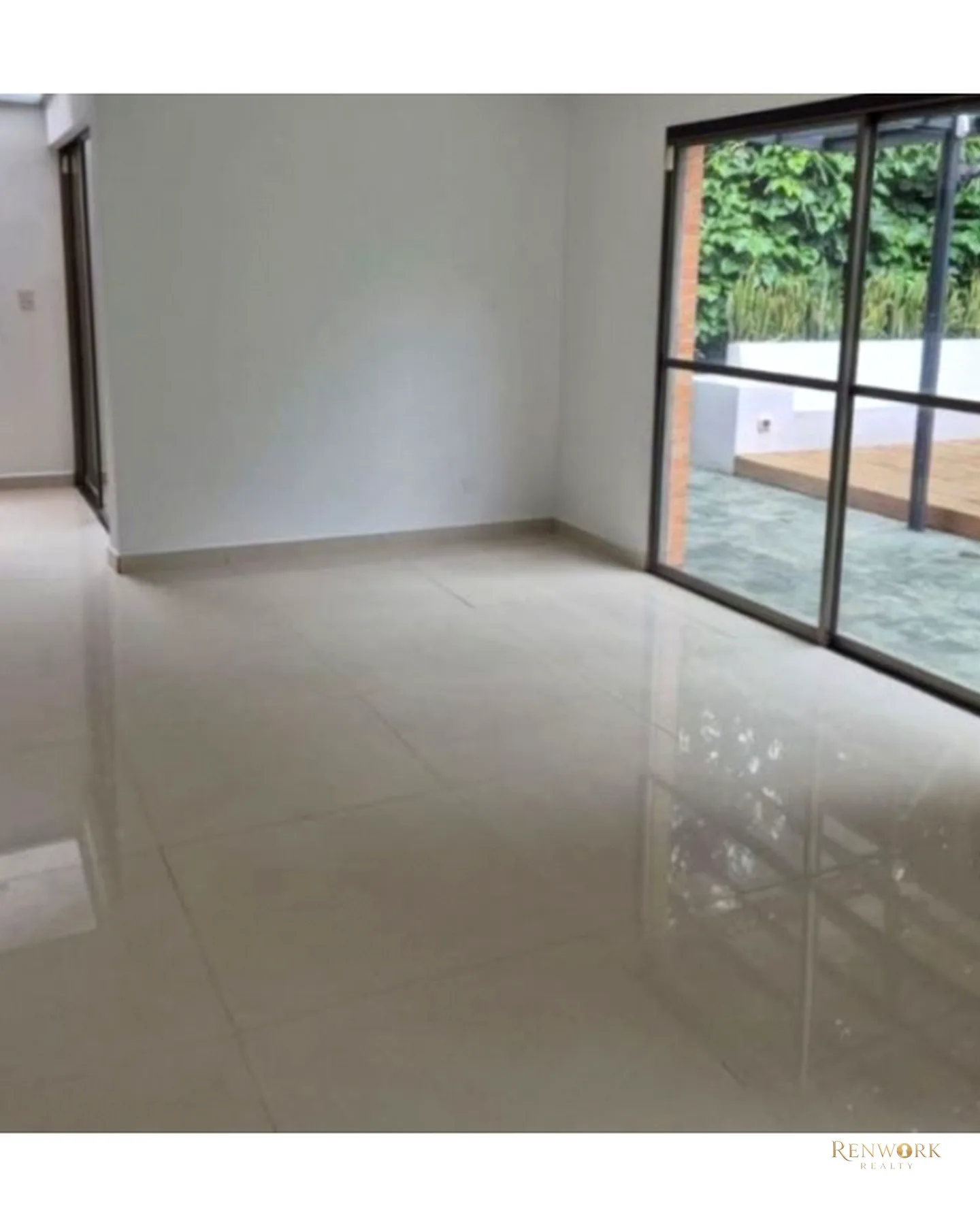 CASA PARA LA VENTA EN ENVIGADO TRANSVERSAL INTERMEDIA · foto 18