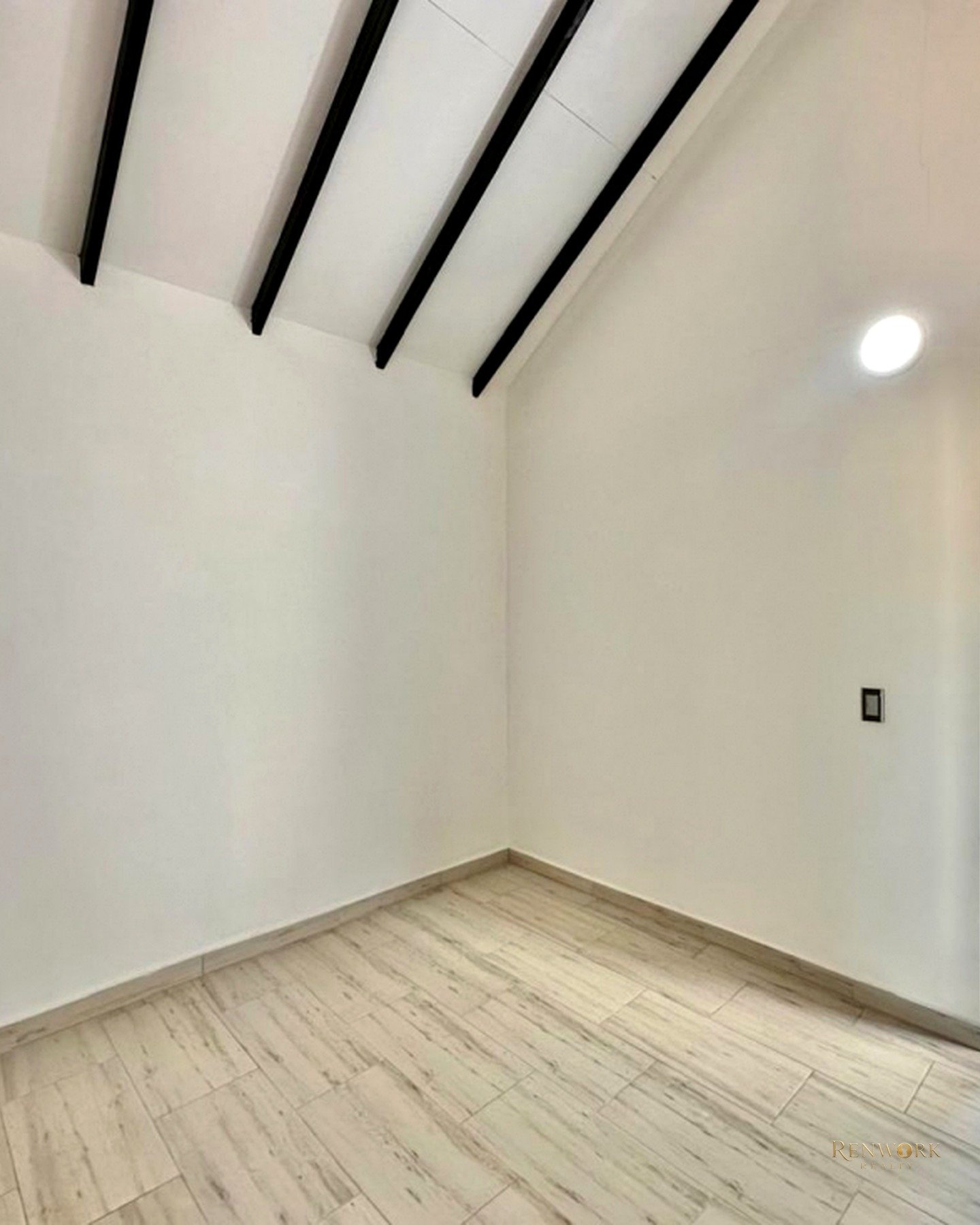 CASA PARA LA VENTA EN LA CEJA, EN UNIDAD CERRADA · foto 18
