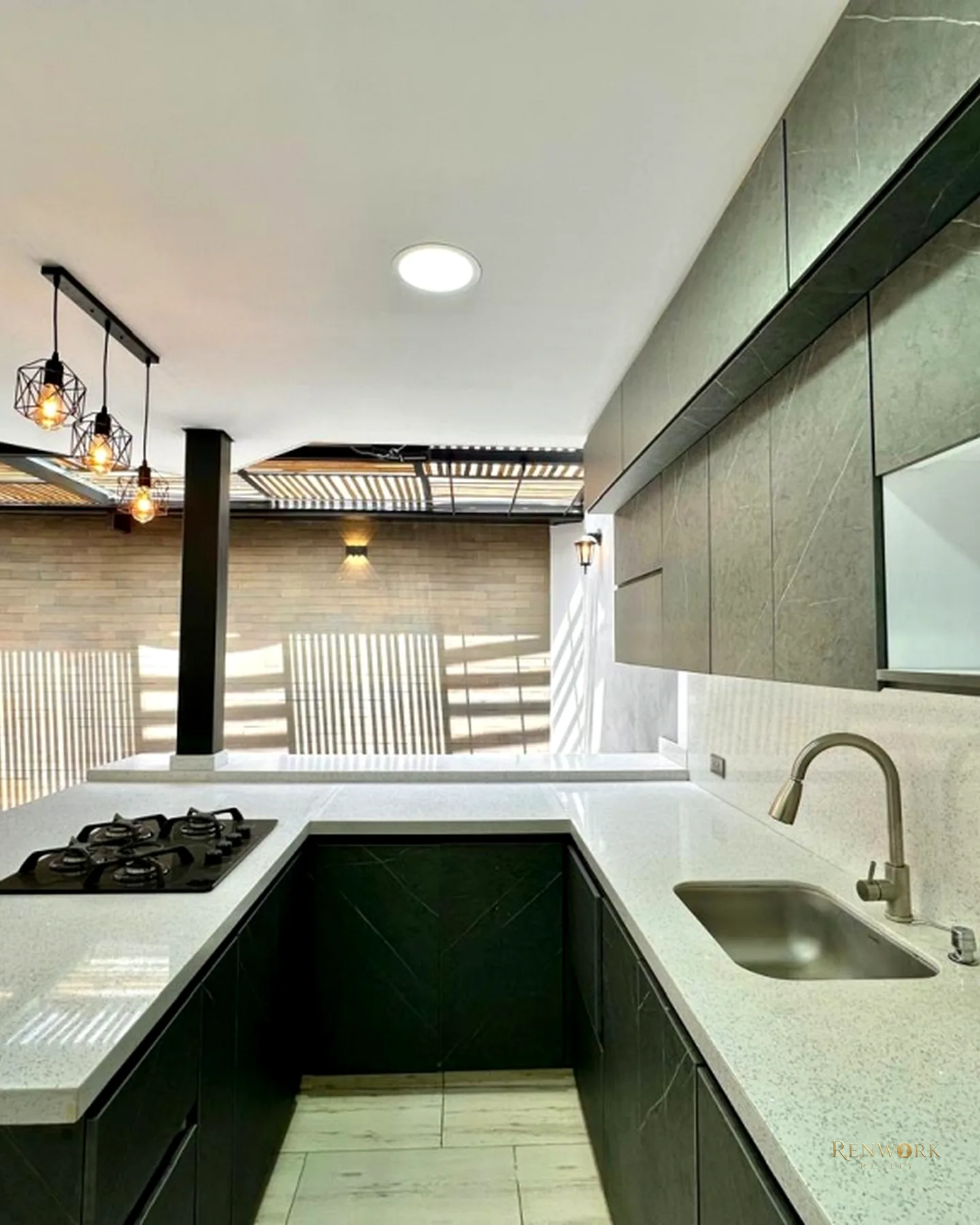 CASA PARA LA VENTA EN LA CEJA, EN UNIDAD CERRADA · foto 6