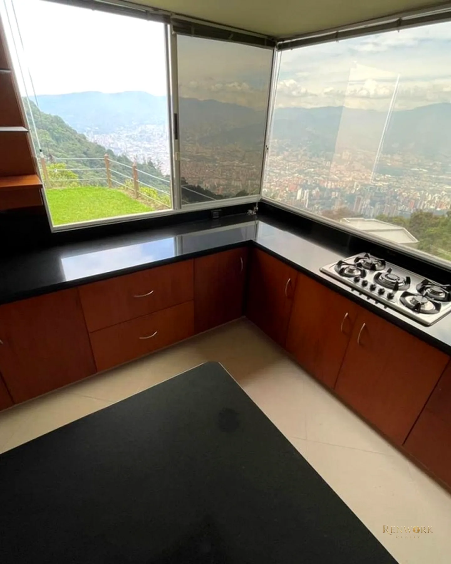 CASA PARA LA VENTA EN LAS PALMAS CON VISTA ESPECTACULAR · foto 3