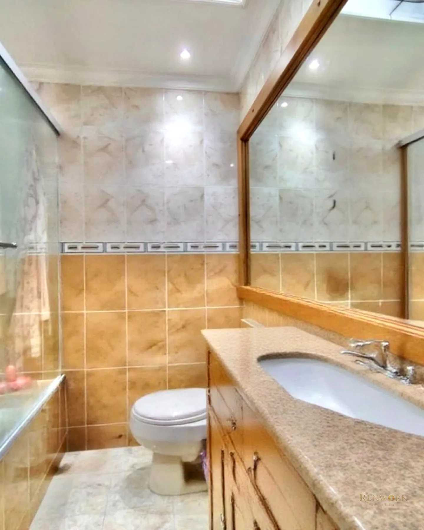 CASA PARA LA VENTA EN LAURELES, SECTOR ESTADIO · foto 7