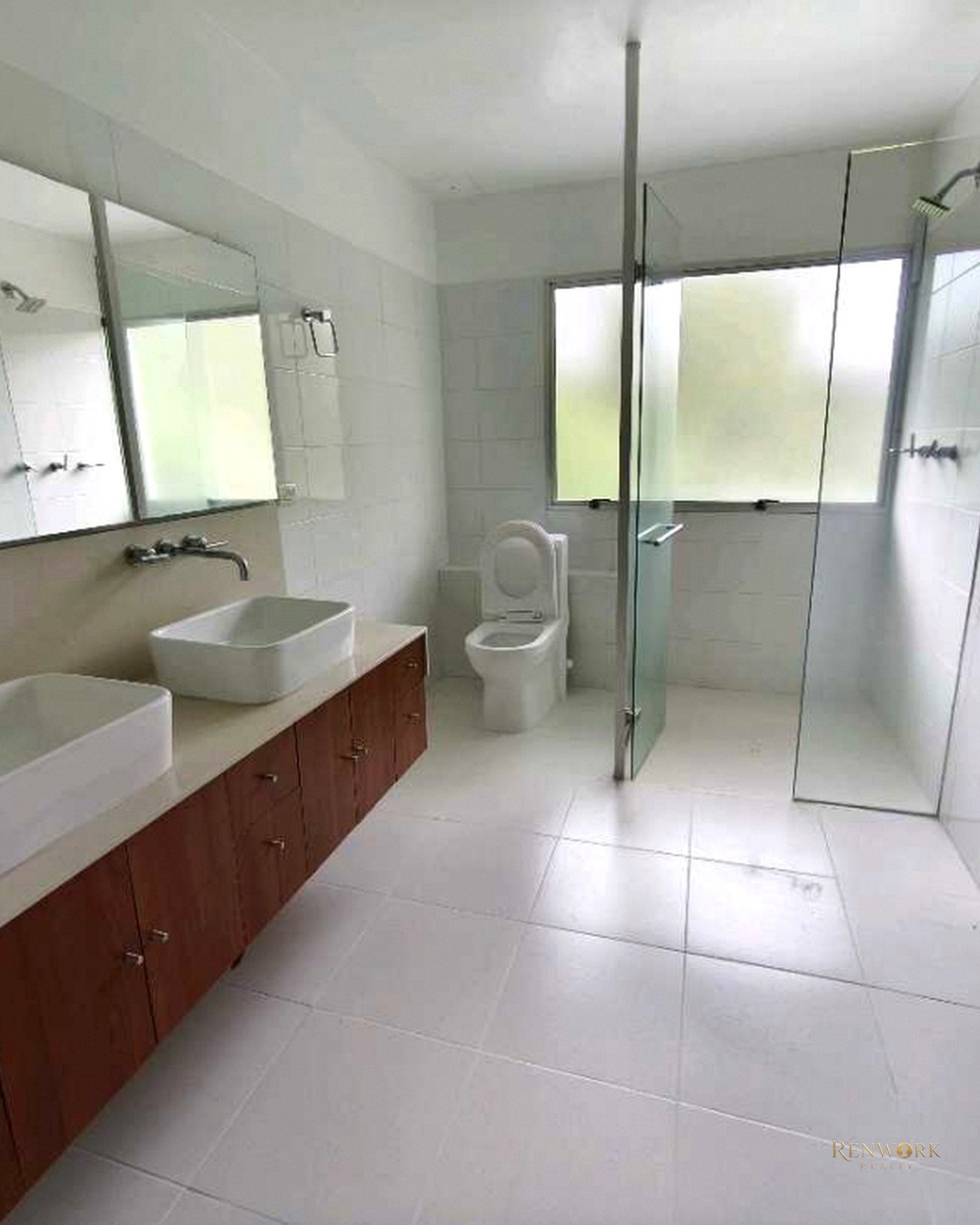 CASA PARA LA VENTA EN LLANOGRANDE · foto 10