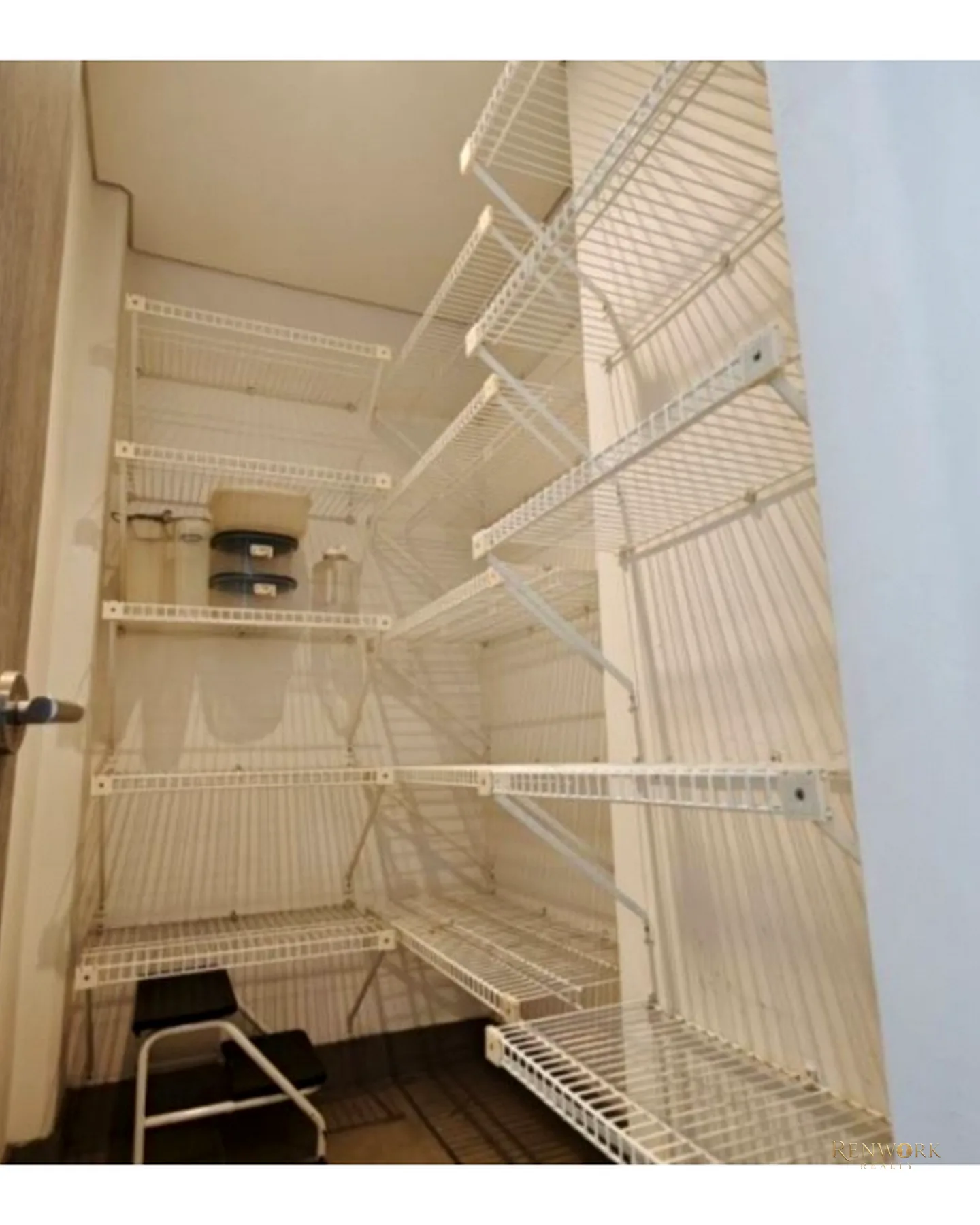 CASA PARA LA VENTA EN SABANETA SAN REMO · foto 16