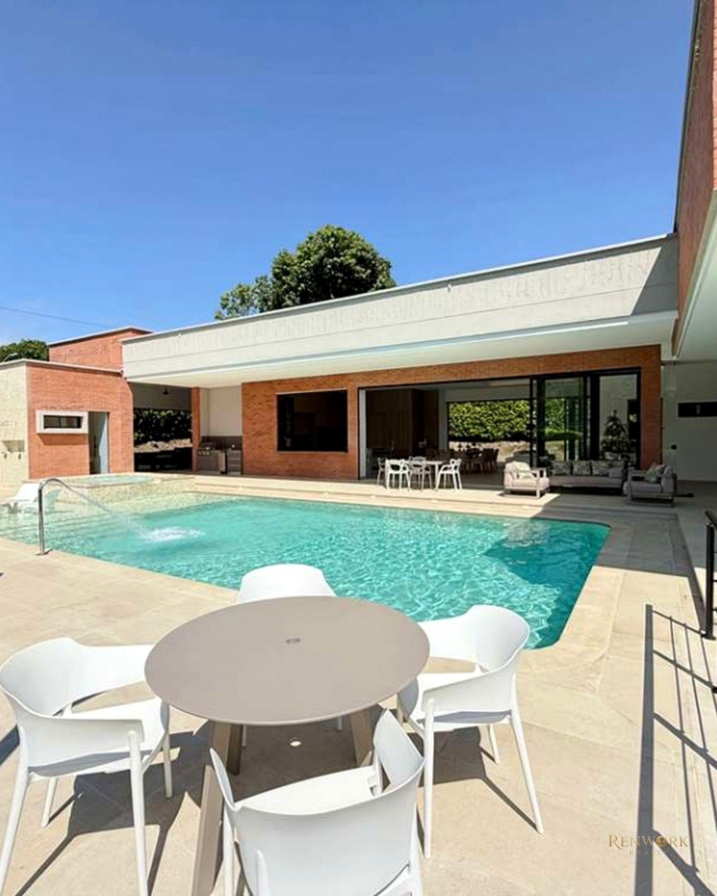 Vista de CASA PARA LA VENTA EN SAN JERÓNIMO, DENTRO DE CONDOMINIO