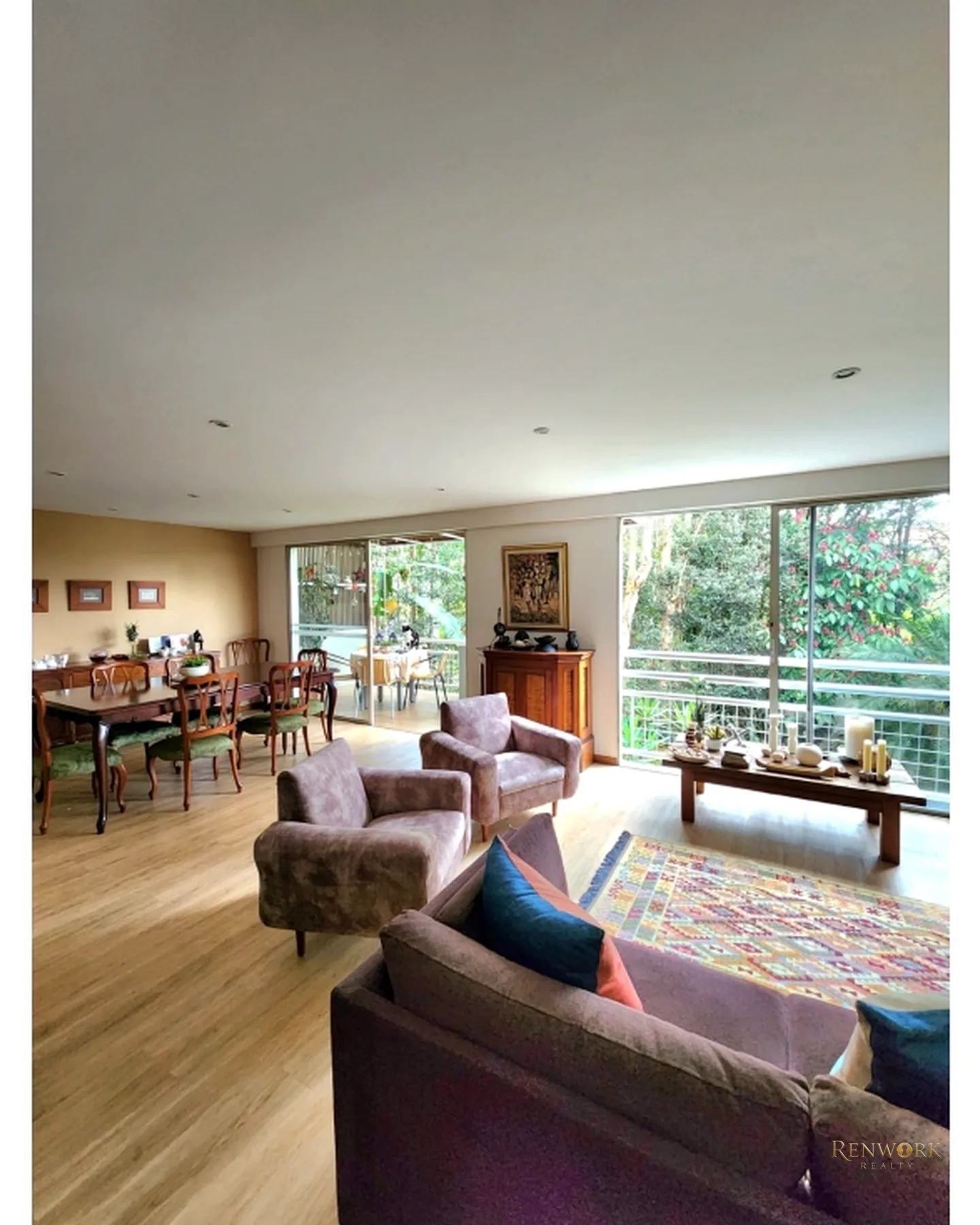CASA PARA LA VENTA EN SAN LUCAS, FRENTE AL MALL, POBLADO · foto 1
