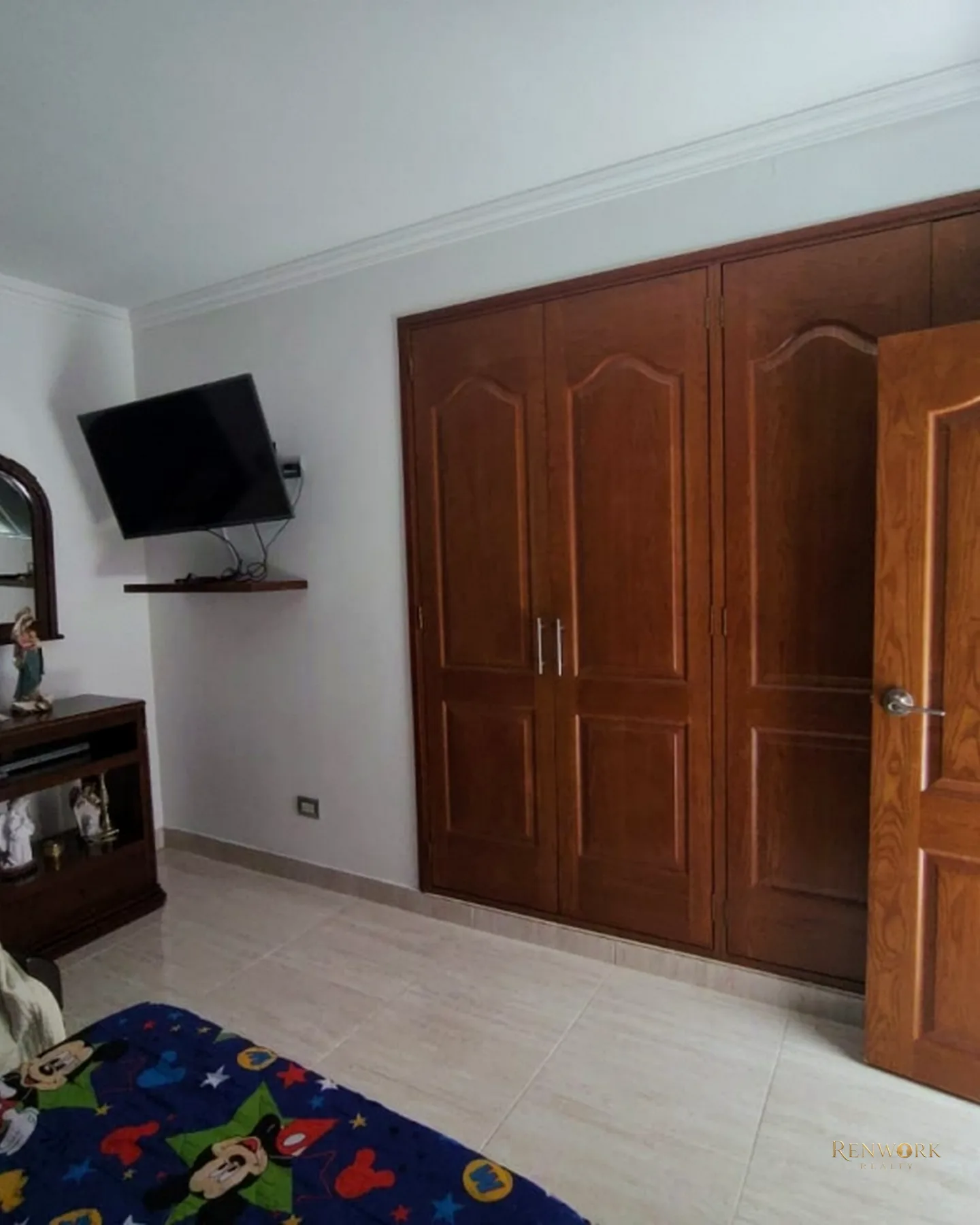 CASA PRIMER PISO LAURELES LA CASTELLANA CERCA AL EXITO DE LA 80 · foto 12