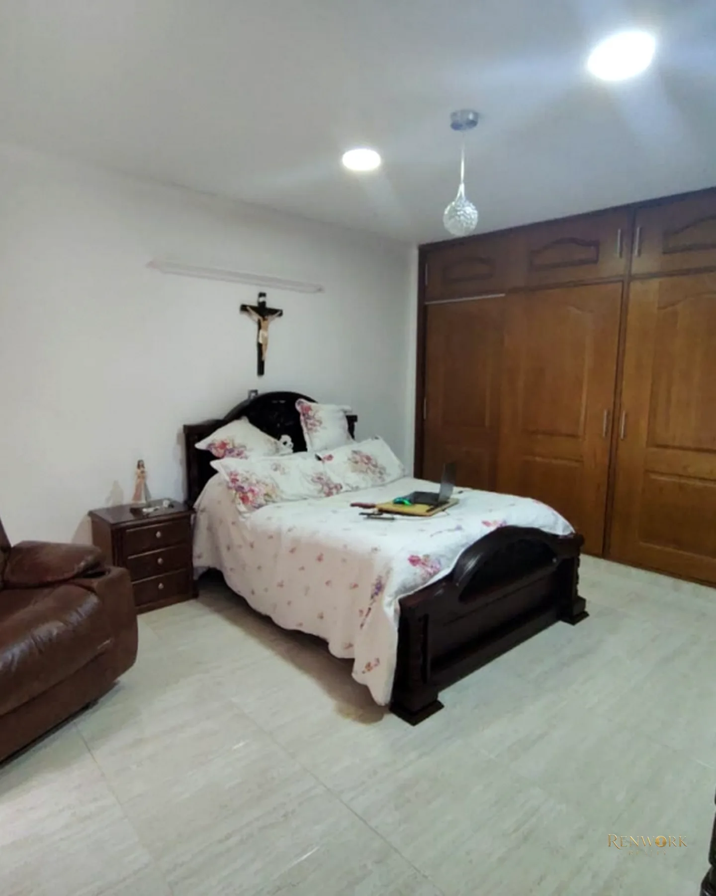 CASA PRIMER PISO LAURELES LA CASTELLANA CERCA AL EXITO DE LA 80 · foto 7