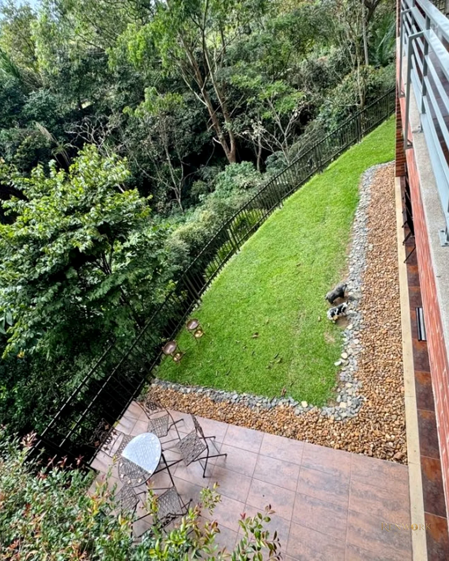 CASA SECTOR BENEDICTINOS CON GRAN JARDÍN · foto 15