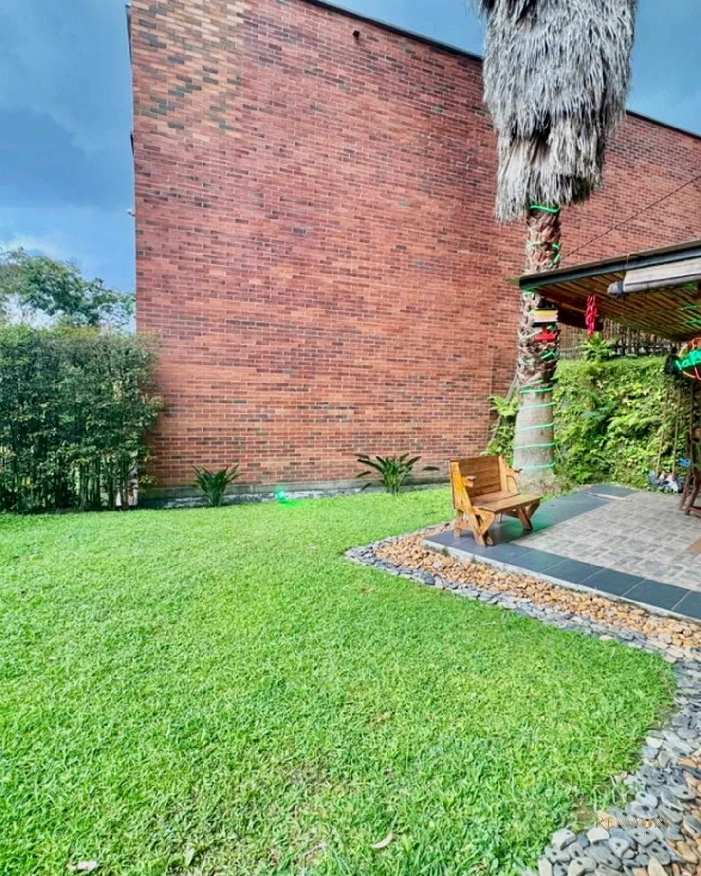 CASA SECTOR BENEDICTINOS CON GRAN JARDÍN · foto 8