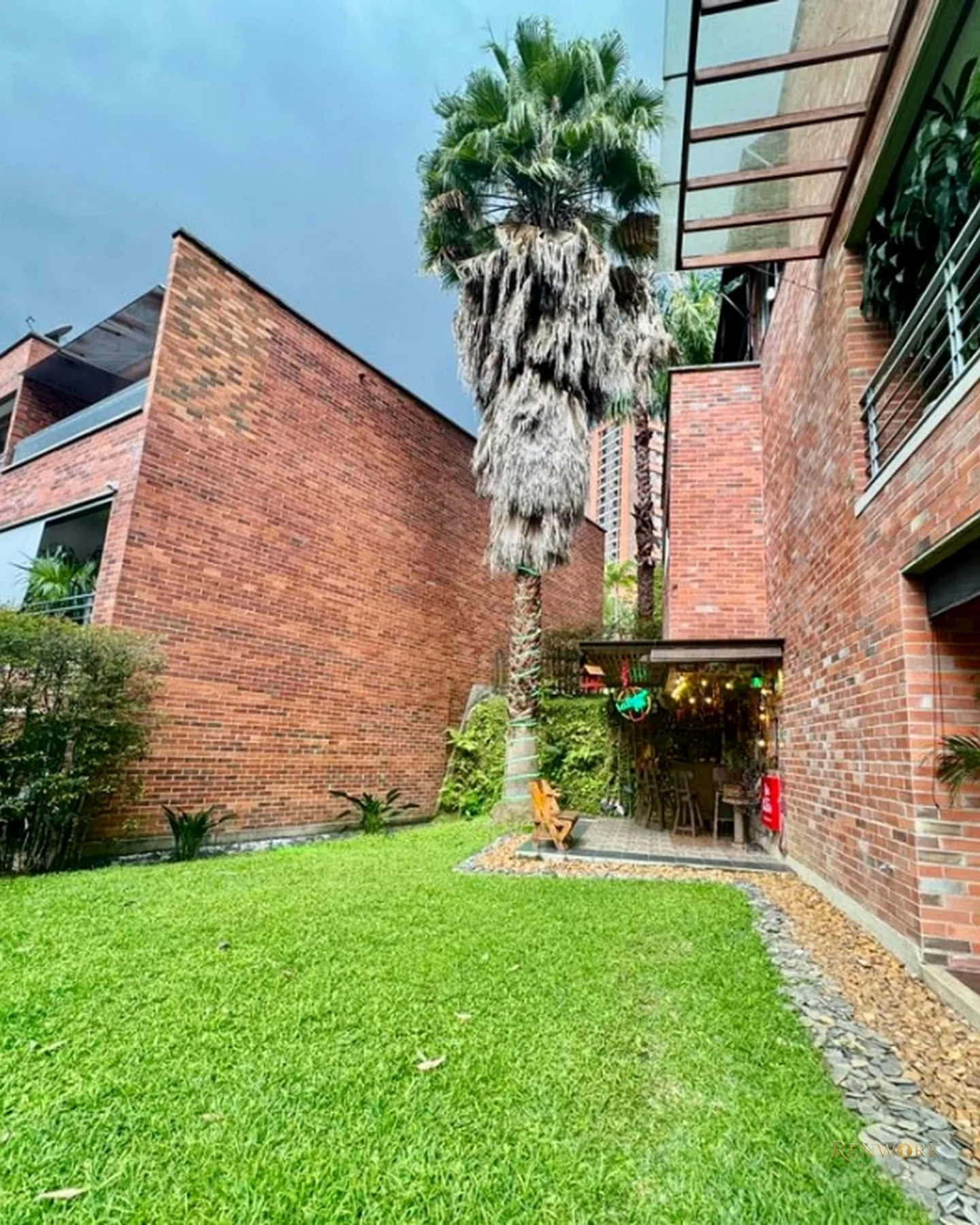 CASA SECTOR BENEDICTINOS CON GRAN JARDÍN · foto 9