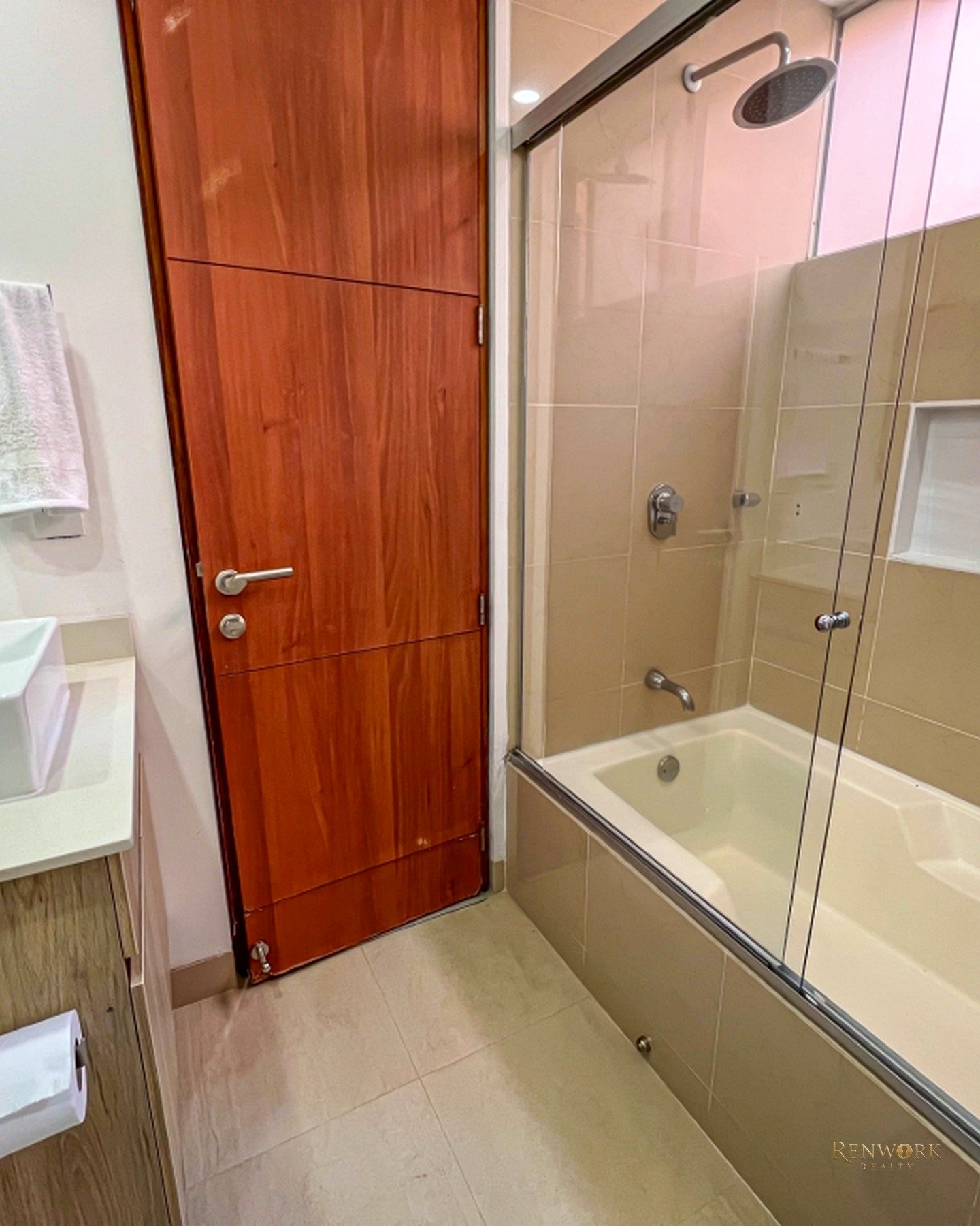 DUPLEX CON TERRAZA CERCA AL TESORO 3 HABITACIONES, IDEAL PARA NIÑOS · foto 17