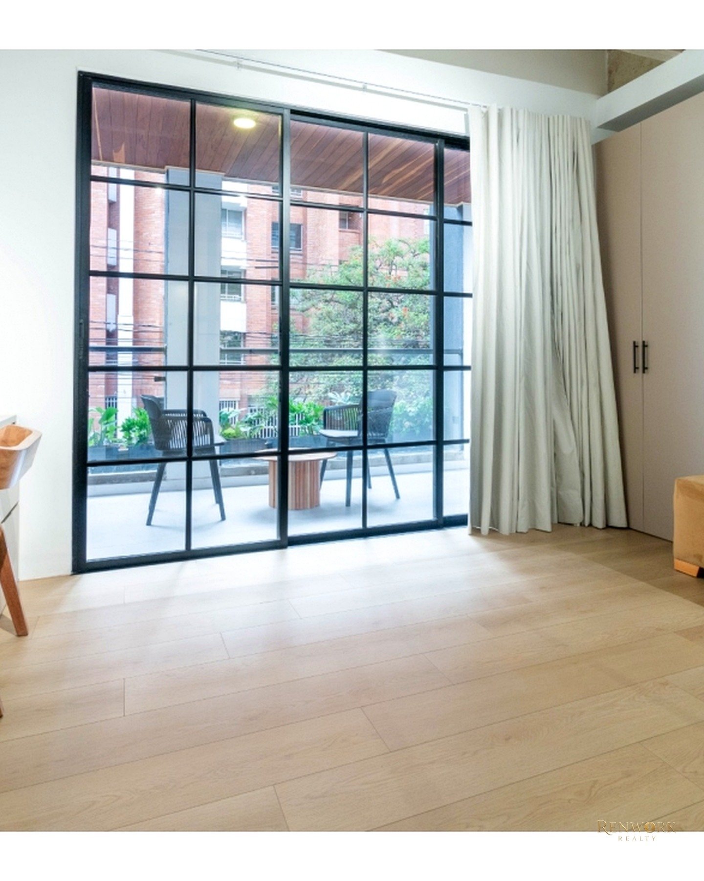 EDIFICIO AMOBLADO EN VENTA MEDELLÍN LAURELES SANTA TERESITA · foto 14