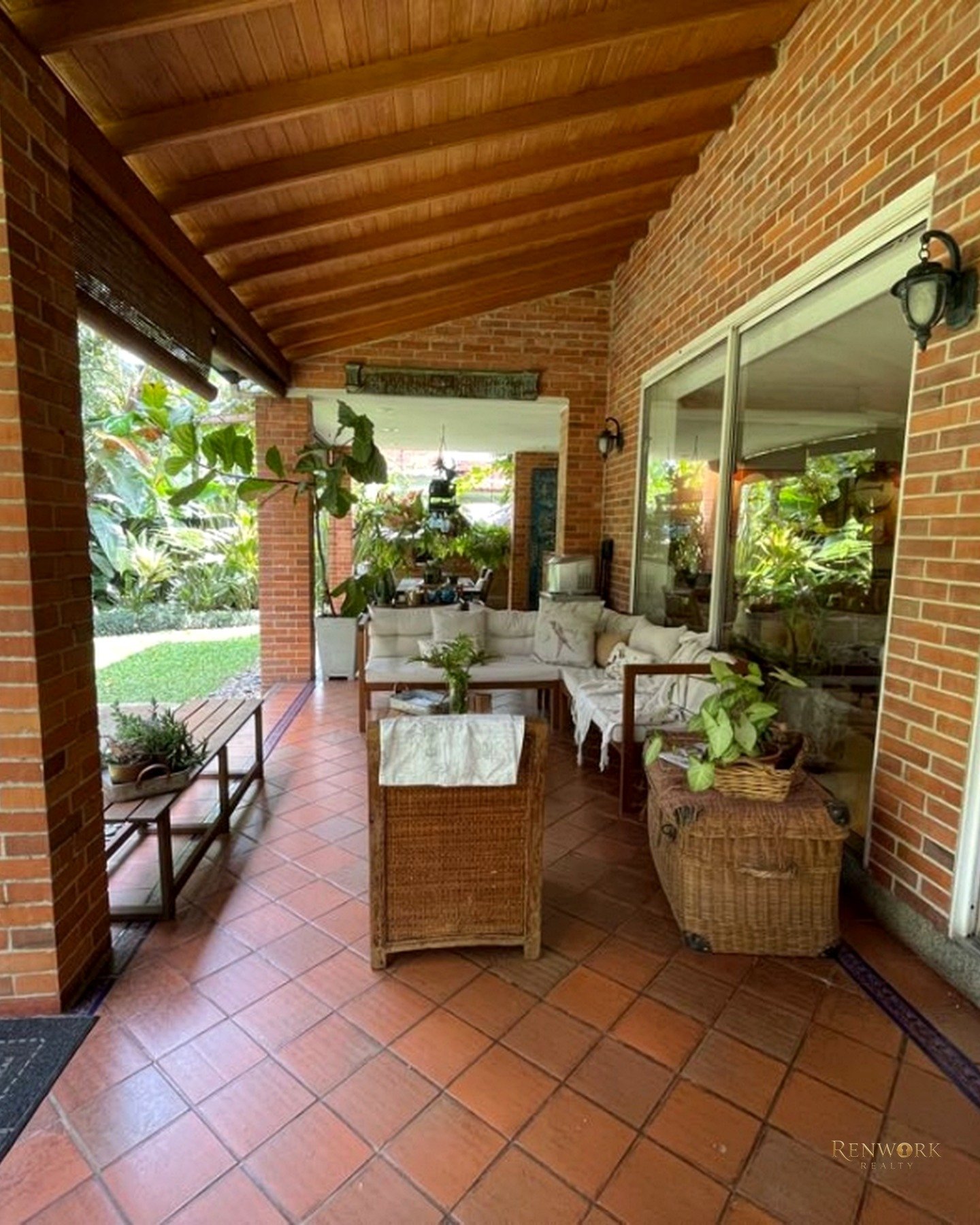 EL TOP DE LA CASA: SÚPER TERRAZA CON BBQ Y MANGA! ENVGDO BENEDICTINOS · foto 4