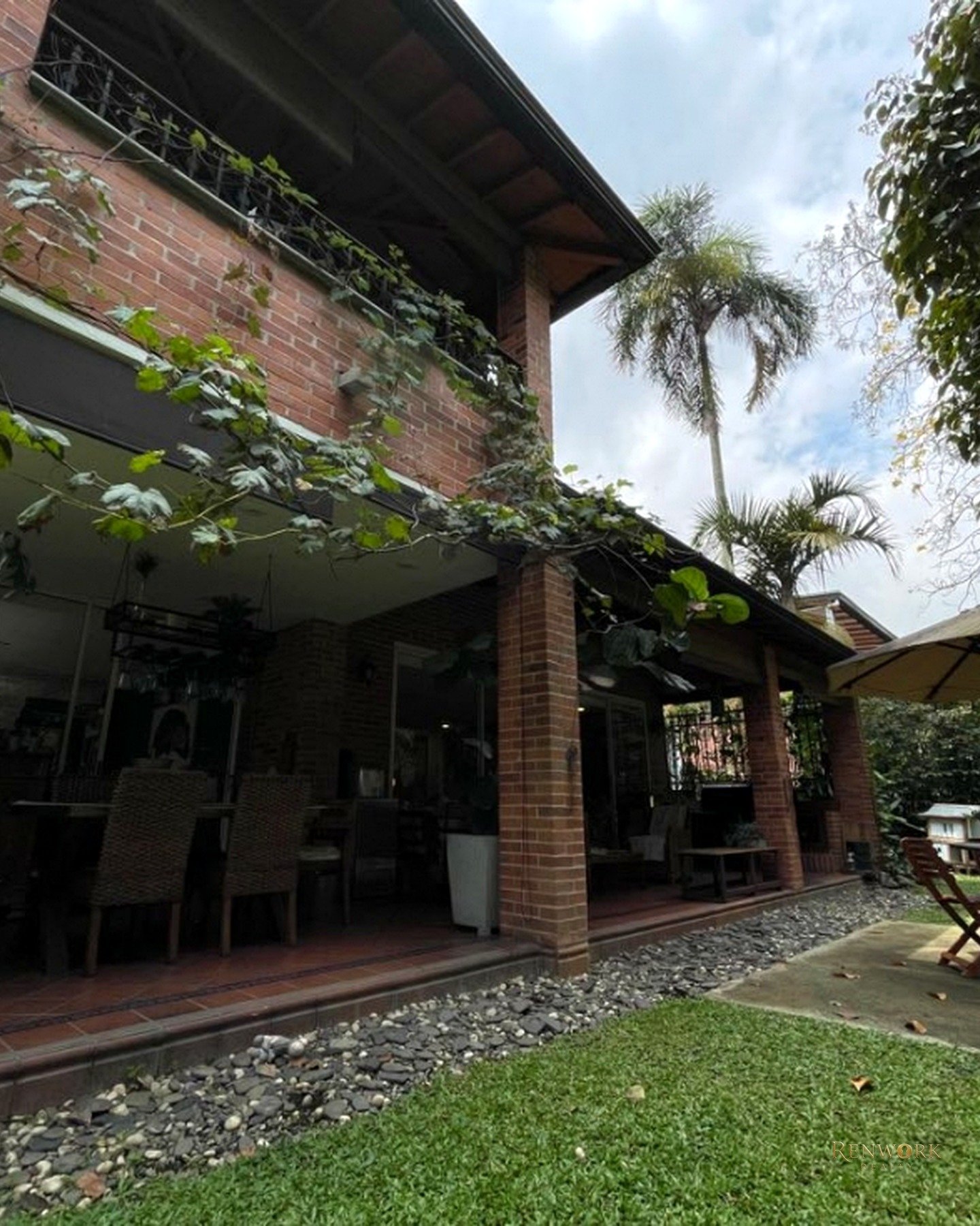 EL TOP DE LA CASA: SÚPER TERRAZA CON BBQ Y MANGA! ENVGDO BENEDICTINOS · foto 5