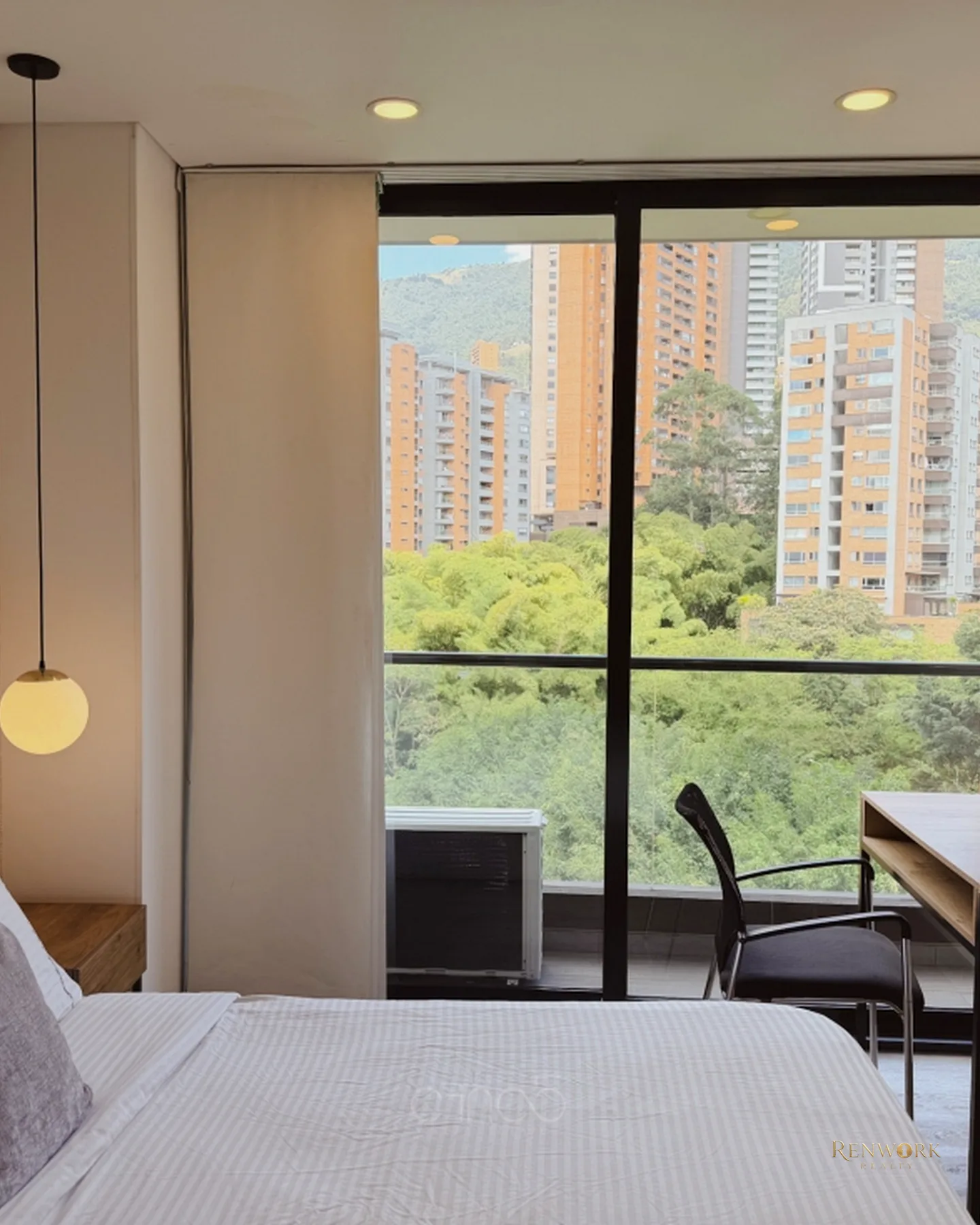 EN VENTA: APARTAMENTO AMOBLADO CON LIC. HOTELERA, LOS BALSOS, POBLADO · foto 6