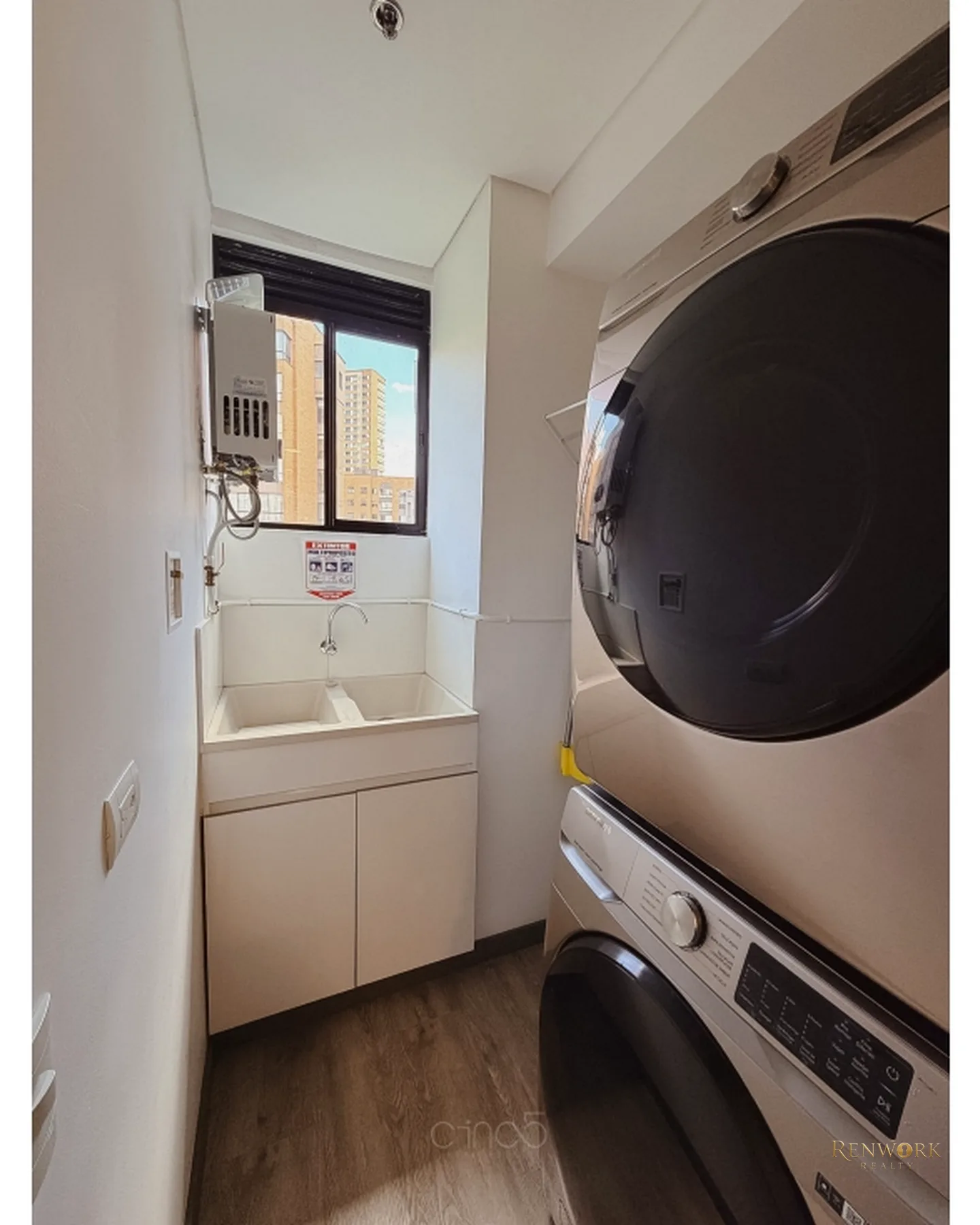 EN VENTA: APARTAMENTO AMOBLADO CON LIC. HOTELERA, LOS BALSOS, POBLADO · foto 11