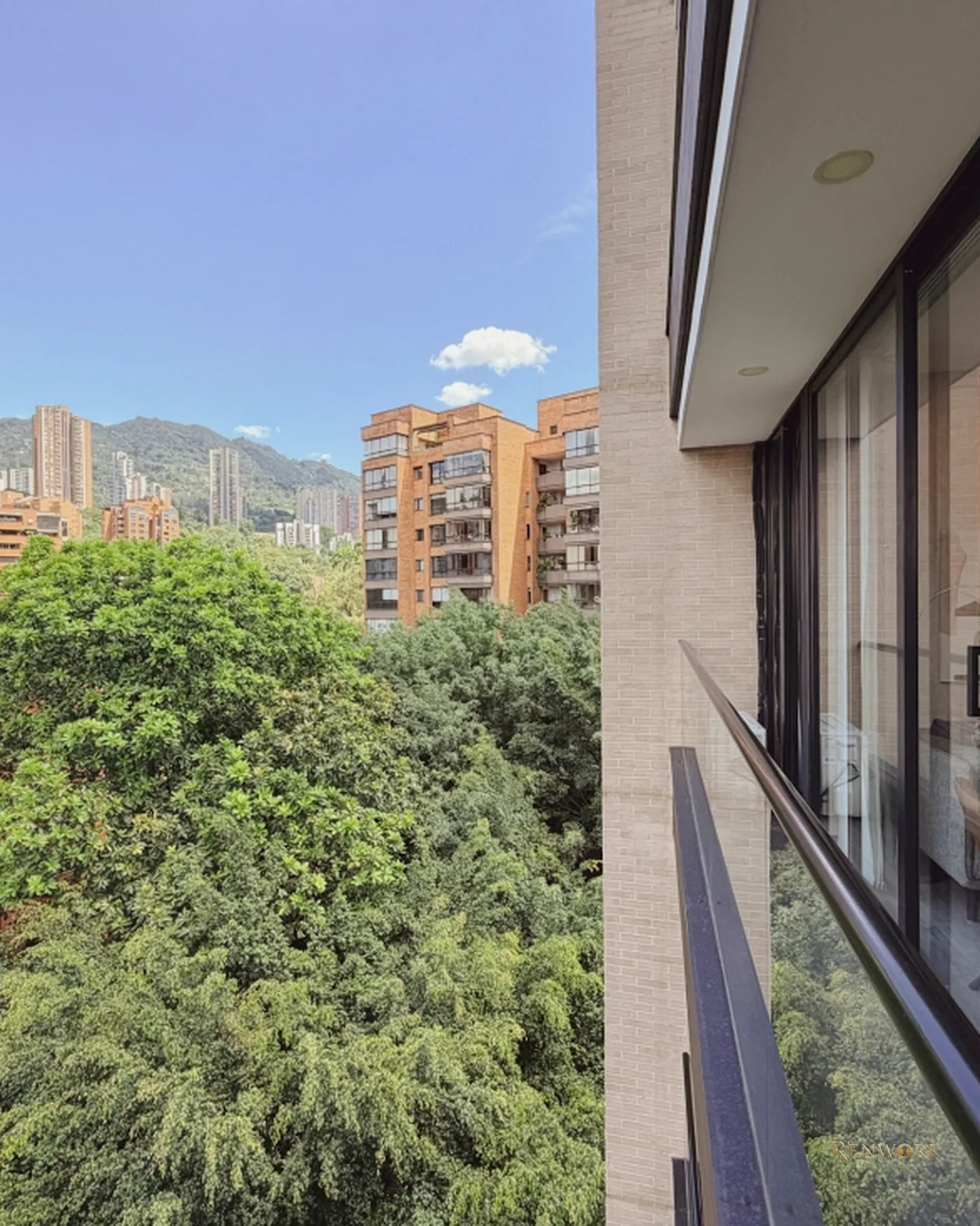 EN VENTA: APARTAMENTO AMOBLADO CON LIC. HOTELERA, LOS BALSOS, POBLADO · foto 13