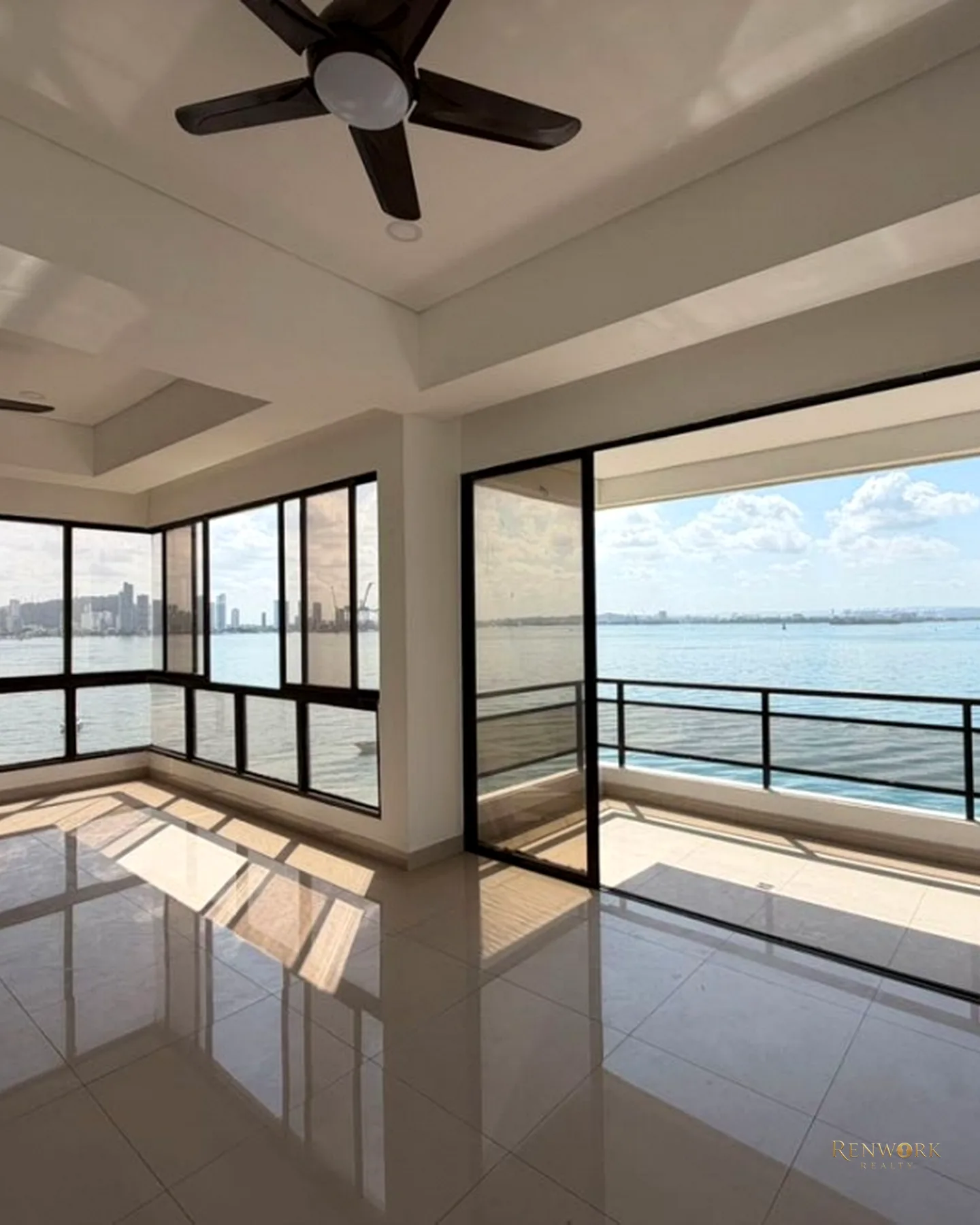 EN VENTA APARTAMENTO CON VISTA A LA BAHÍA EN BOCAGRANDE! · foto 4