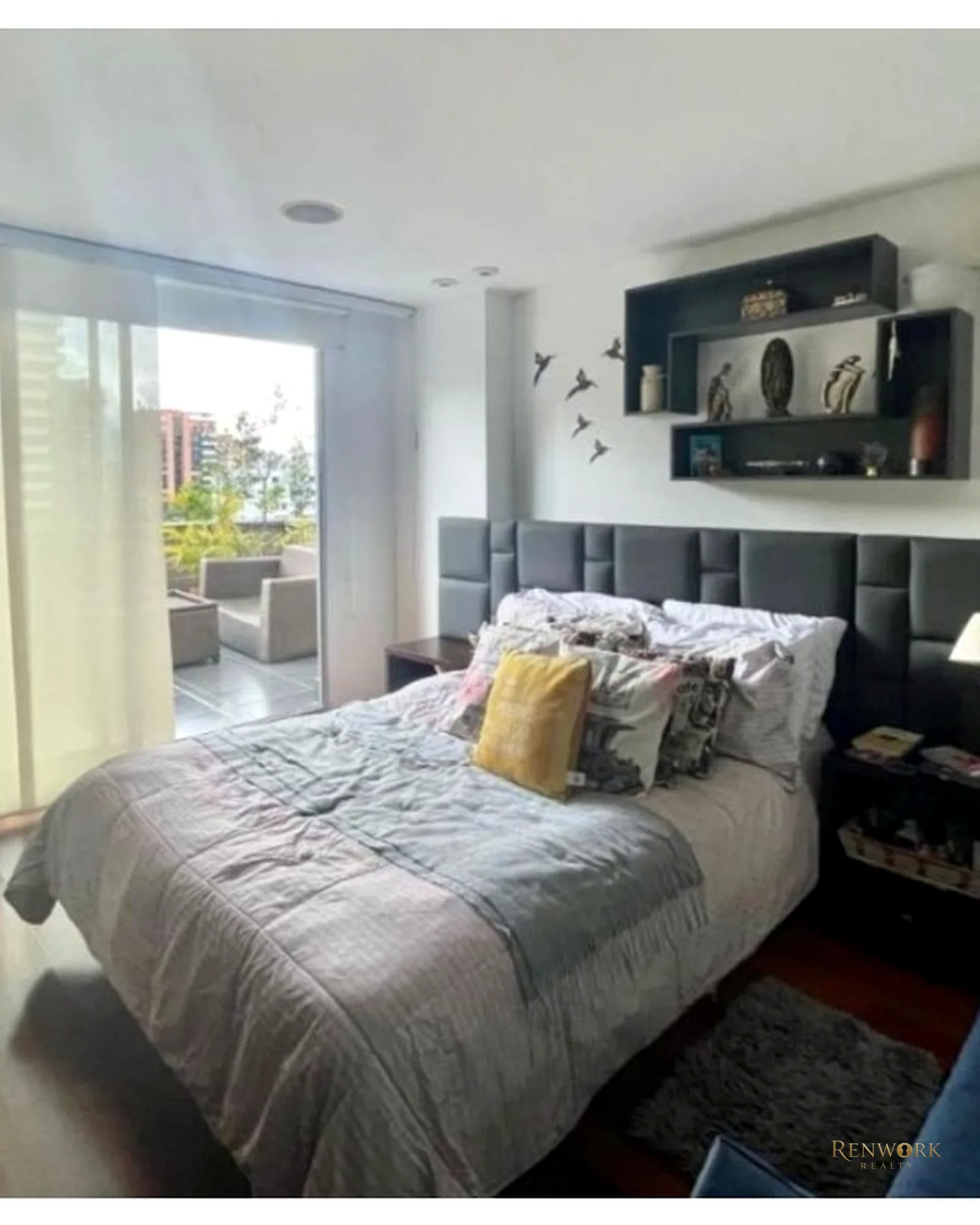 EN VENTA APARTAMENTO EN CASTROPOL, CERCA AV PALMAS · foto 9