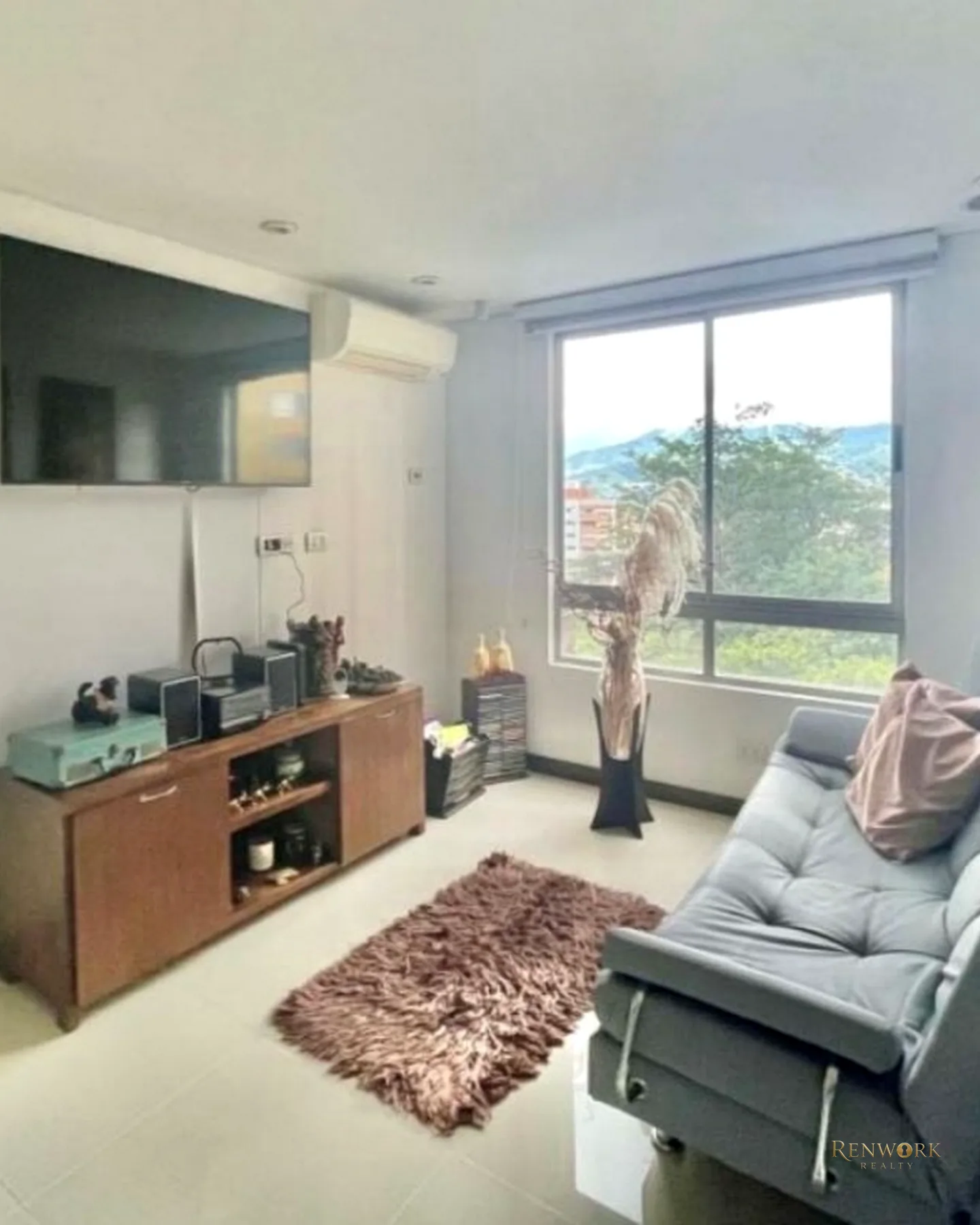 EN VENTA APARTAMENTO EN CASTROPOL, CERCA AV PALMAS · foto 7