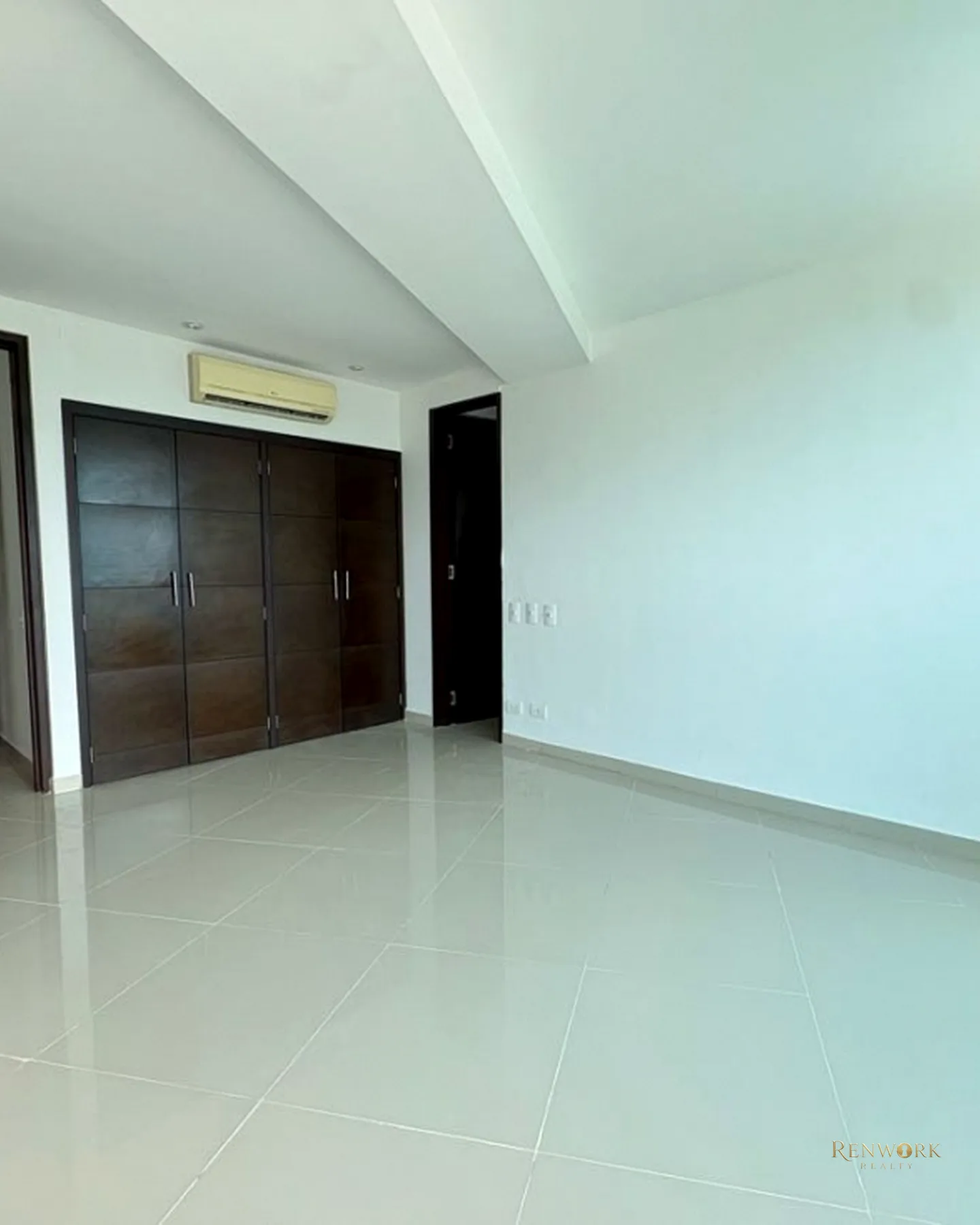 EN VENTA/ARRIENDO APARTAMENTO EN PORTOVENTO USO TURÍSTICO! · foto 10