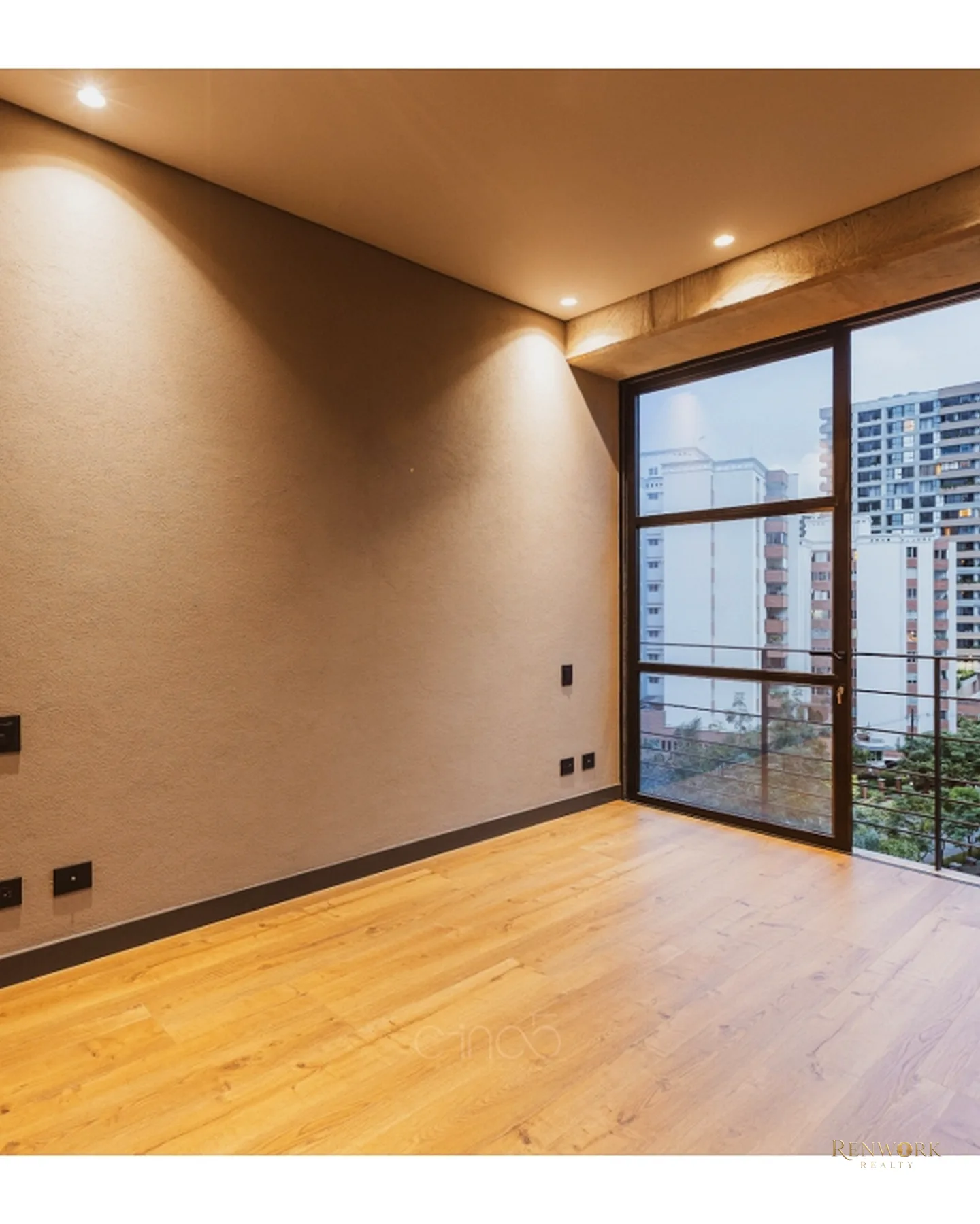 EN VENTA: EXCLUSIVO APARTAMENTO, CASTROPOL, POBLADO · foto 5