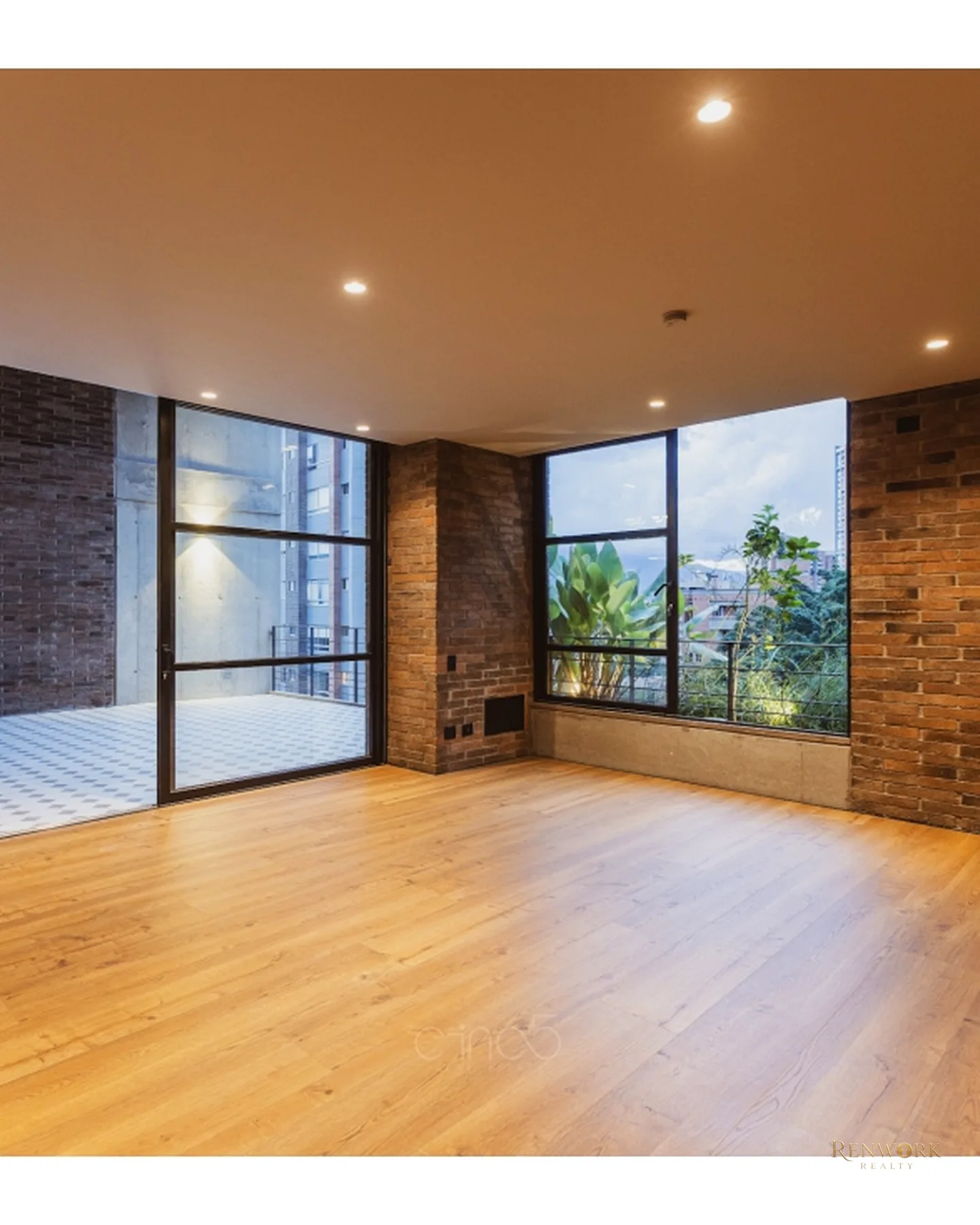 EN VENTA: EXCLUSIVO APARTAMENTO, CASTROPOL, POBLADO · foto 3