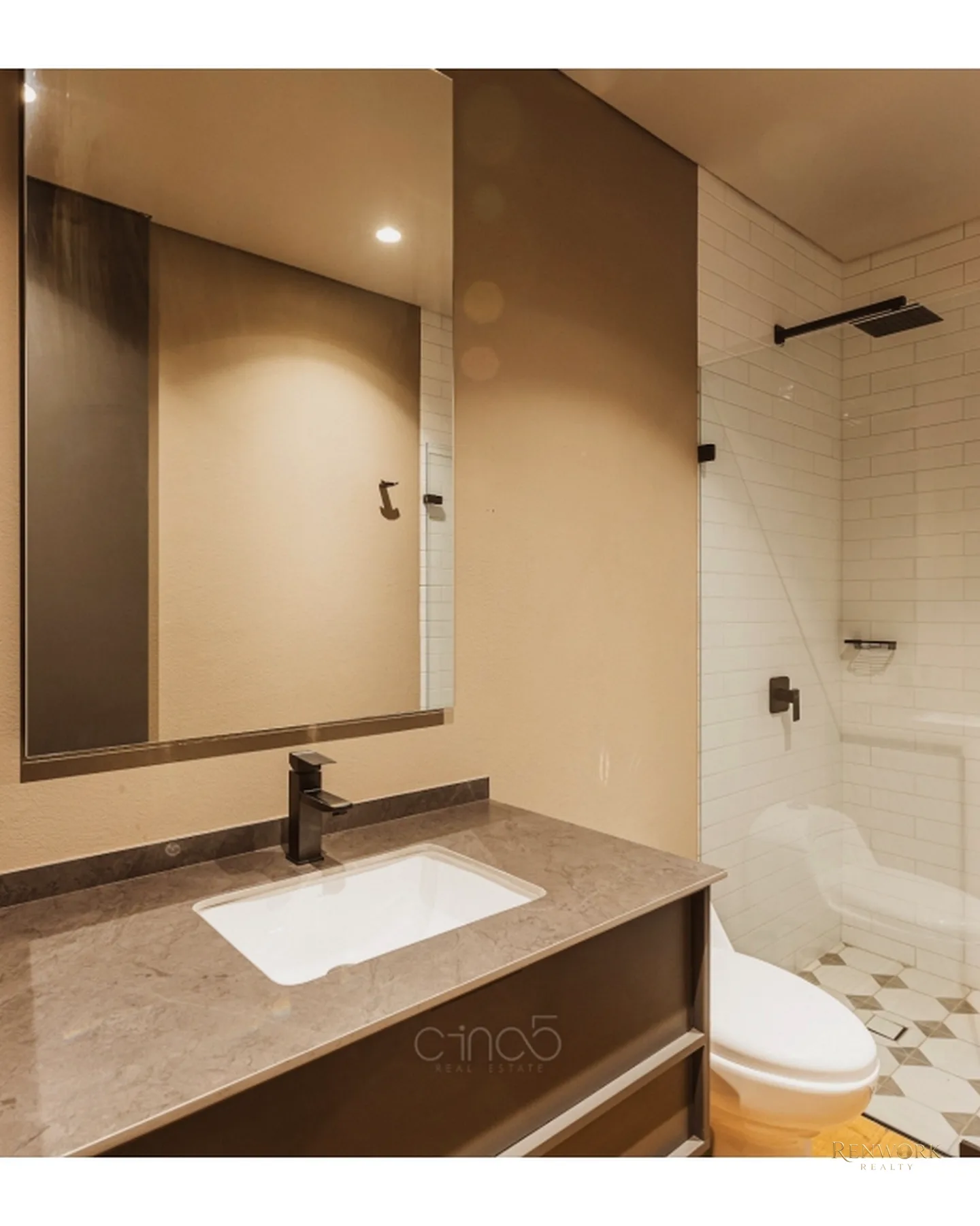 EN VENTA: EXCLUSIVO APARTAMENTO, CASTROPOL, POBLADO · foto 9