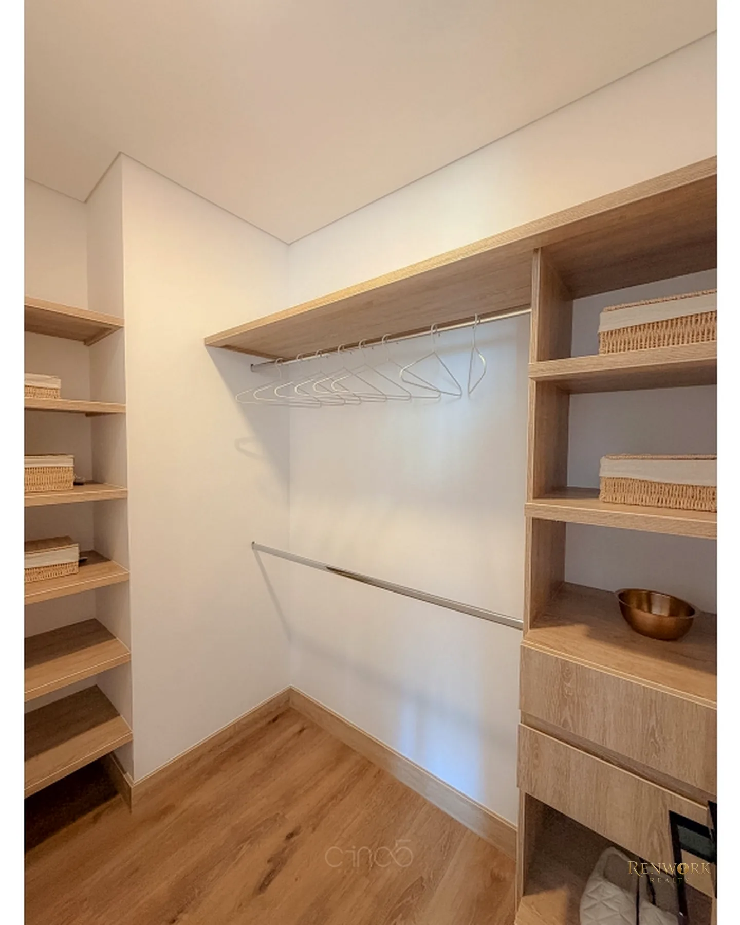 EN VENTA: EXCLUSIVO APARTAMENTO, CASTROPOL, POBLADO. · foto 6