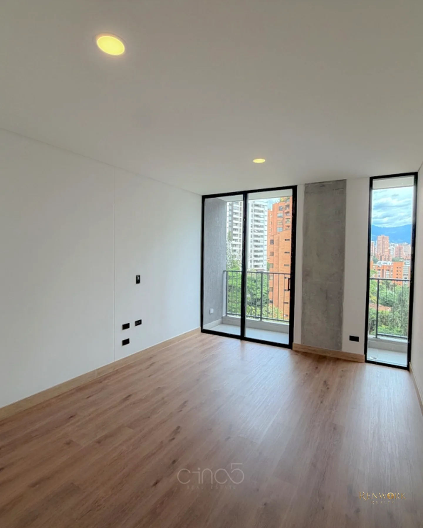 EN VENTA: EXCLUSIVO APARTAMENTO, CASTROPOL, POBLADO. · foto 5