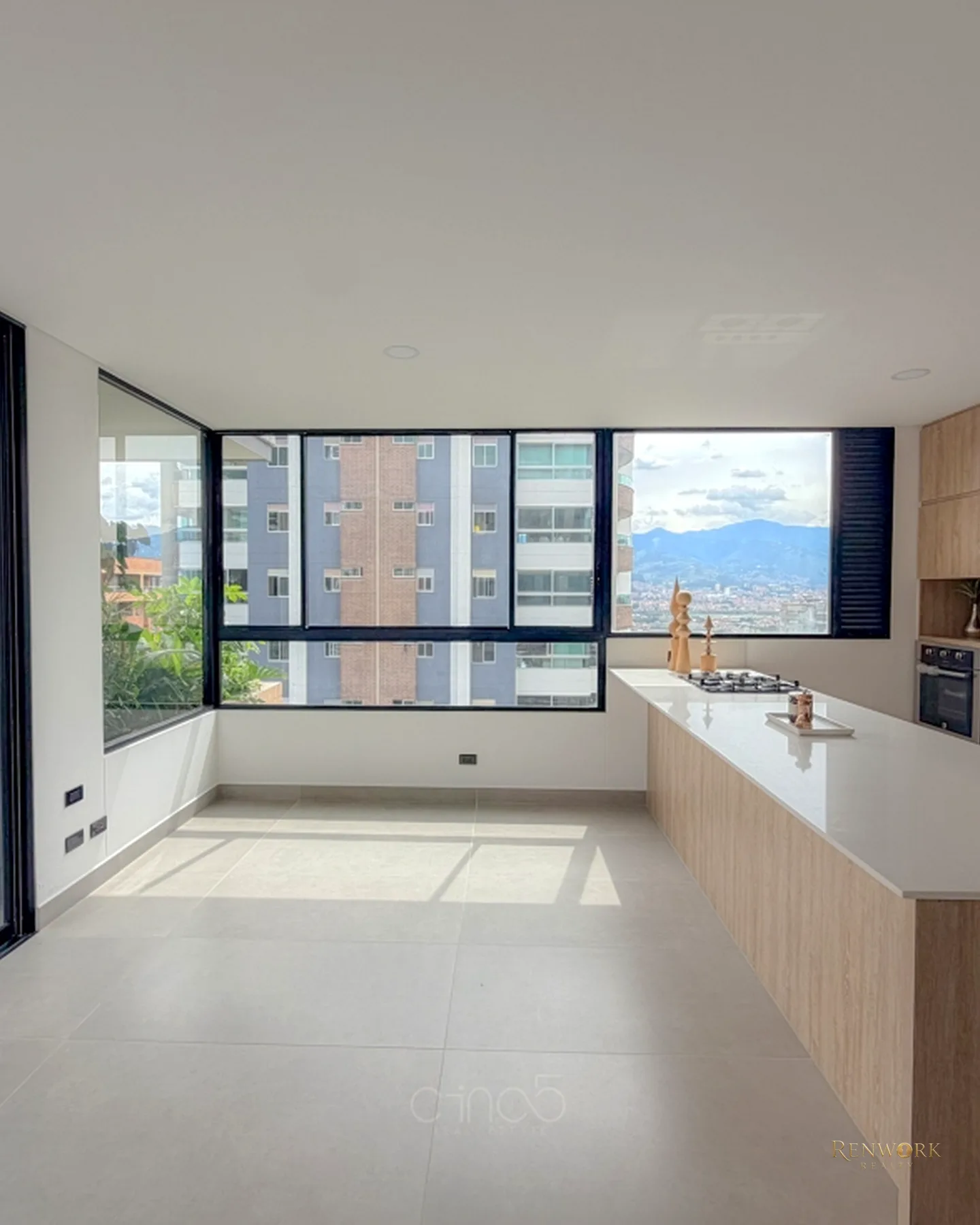 EN VENTA: EXCLUSIVO APARTAMENTO, CASTROPOL, POBLADO. · foto 3