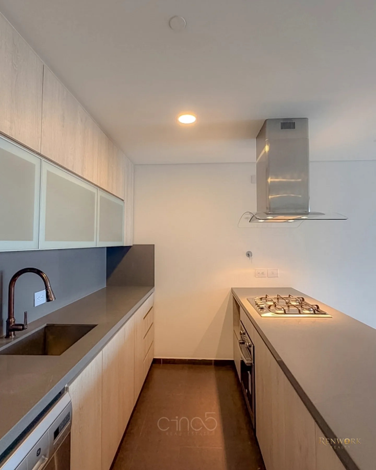 EN VENTA: EXCLUSIVO APARTAMENTO EN ALTOS DEL POBLADO · foto 5