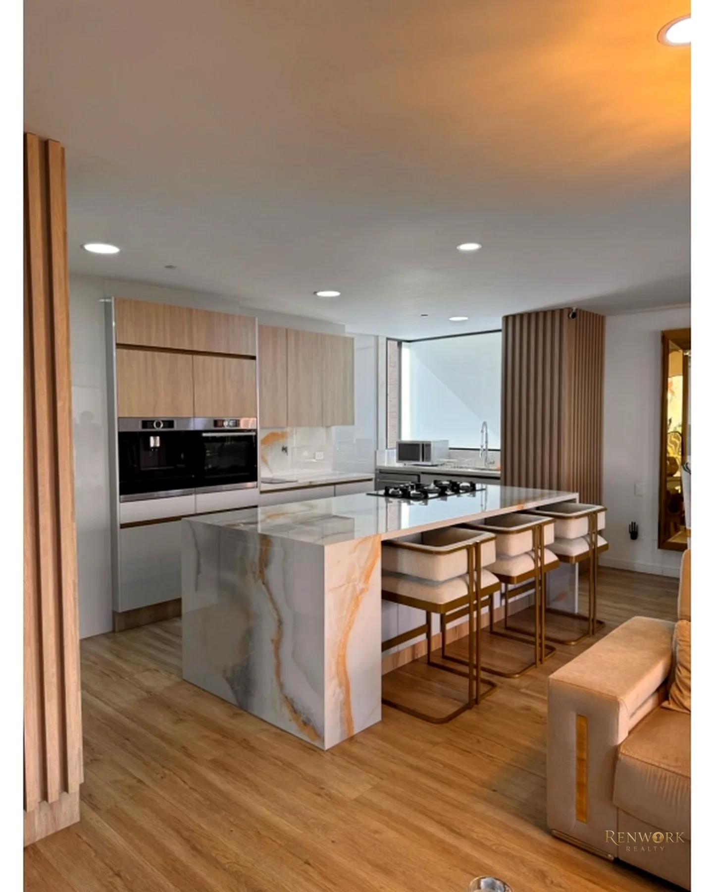 EN VENTA EXCLUSIVO APARTAMENTO EN EL POBLADO · foto 3