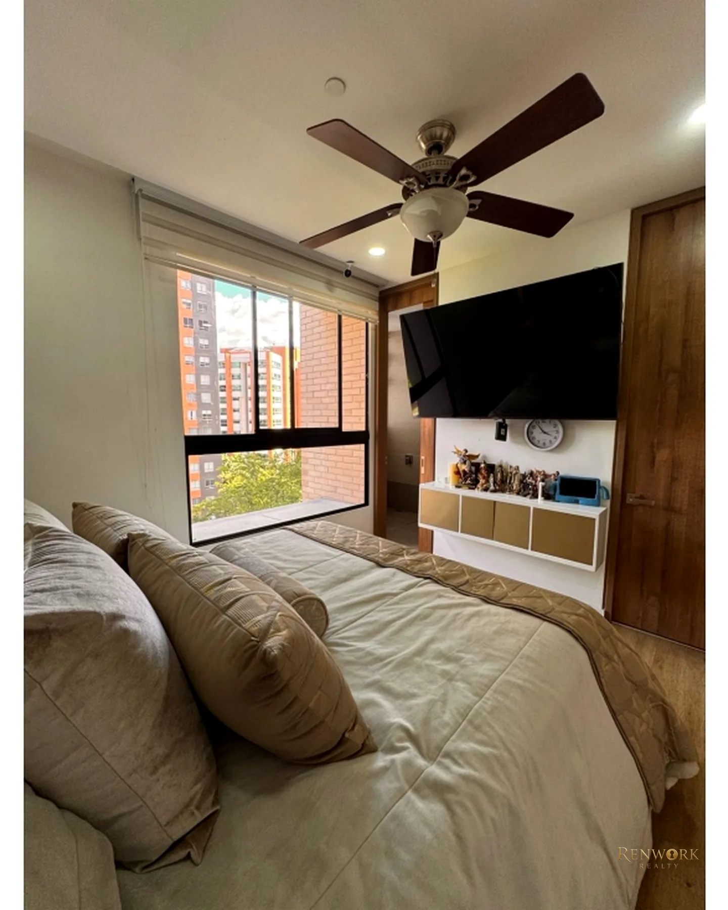 EN VENTA EXCLUSIVO APARTAMENTO EN EL POBLADO · foto 12