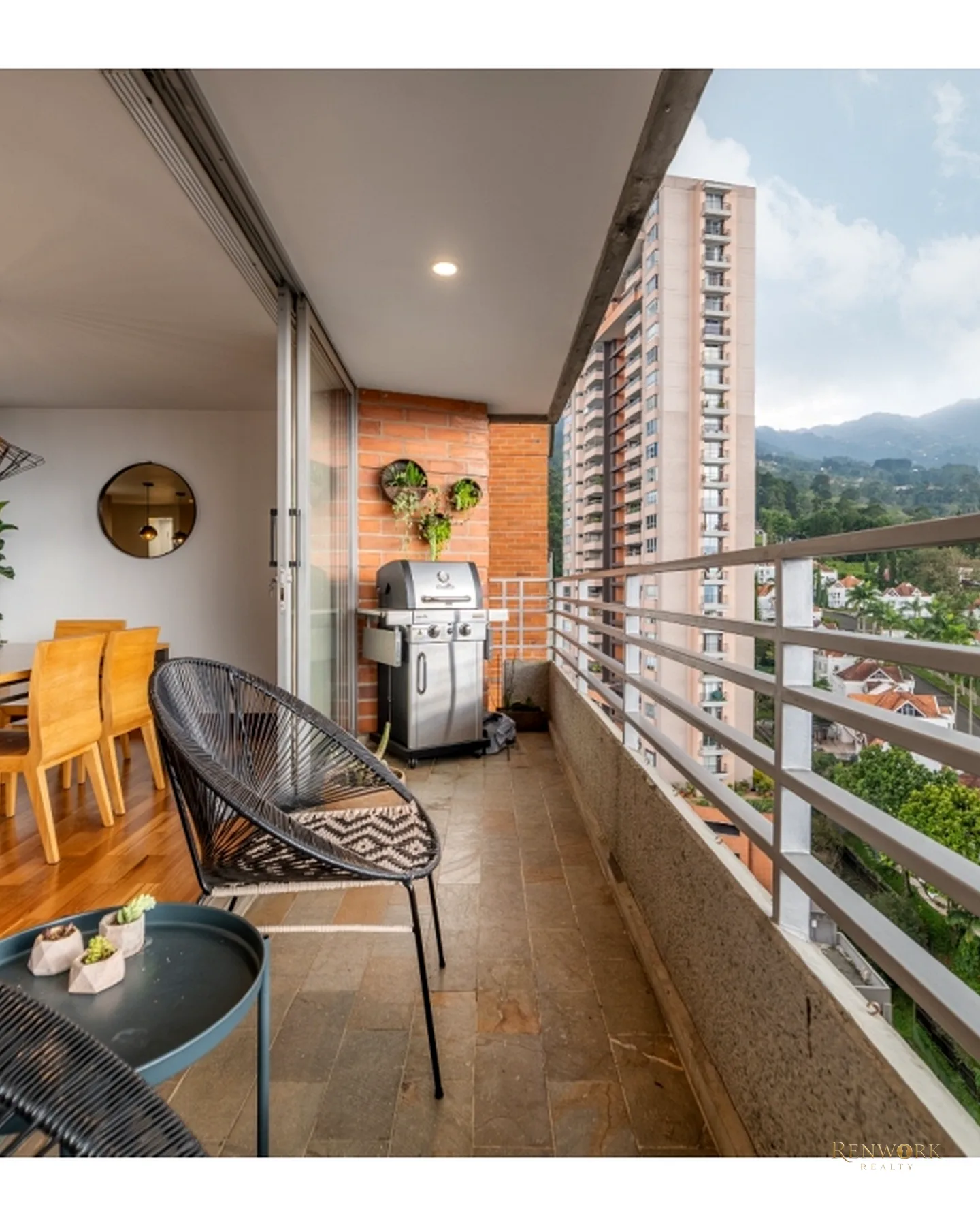 EN VENTA: EXCLUSIVO APARTAMENTO SECTOR EL TESORO, POBLADO · foto 19