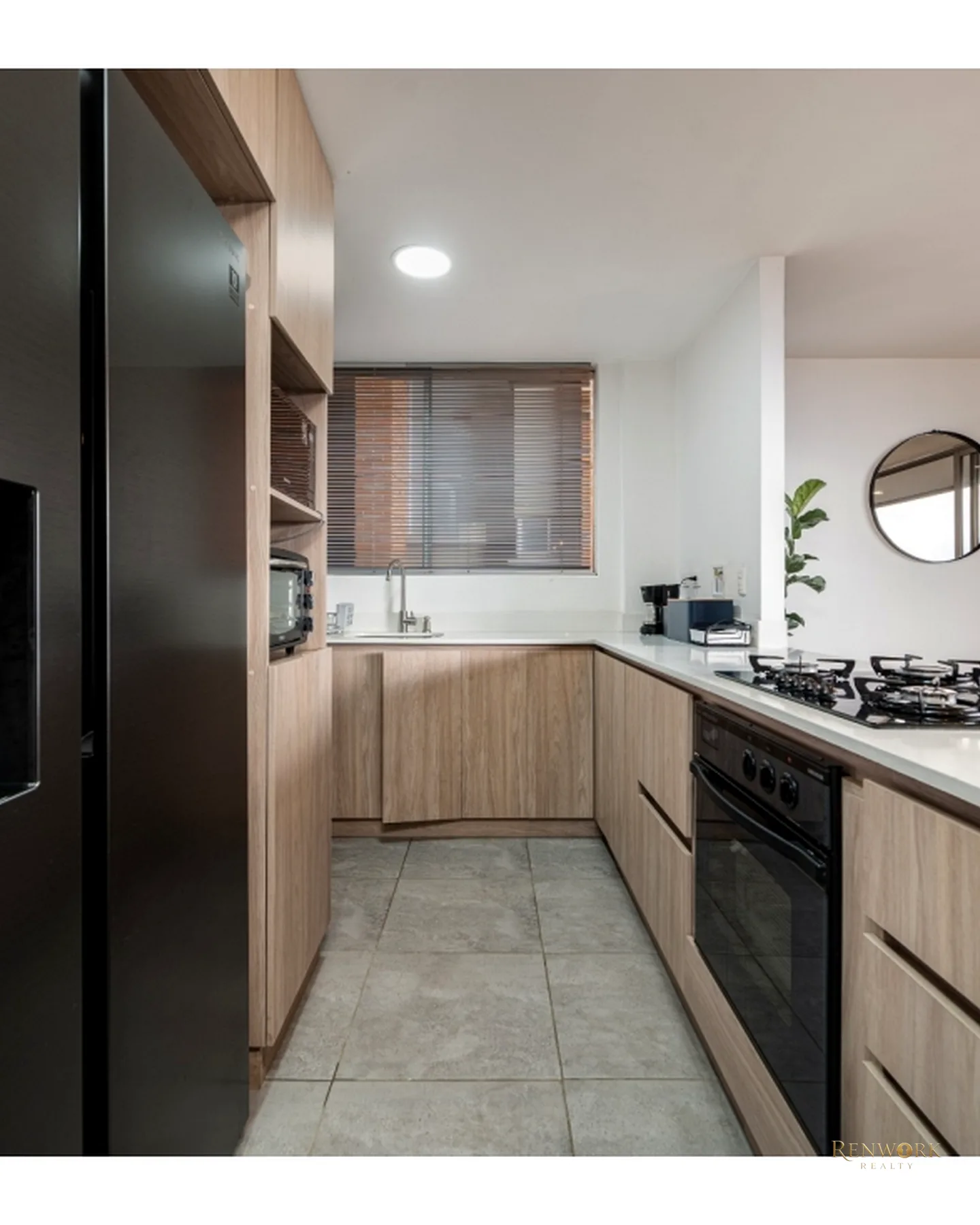 EN VENTA: EXCLUSIVO APARTAMENTO SECTOR EL TESORO, POBLADO · foto 6